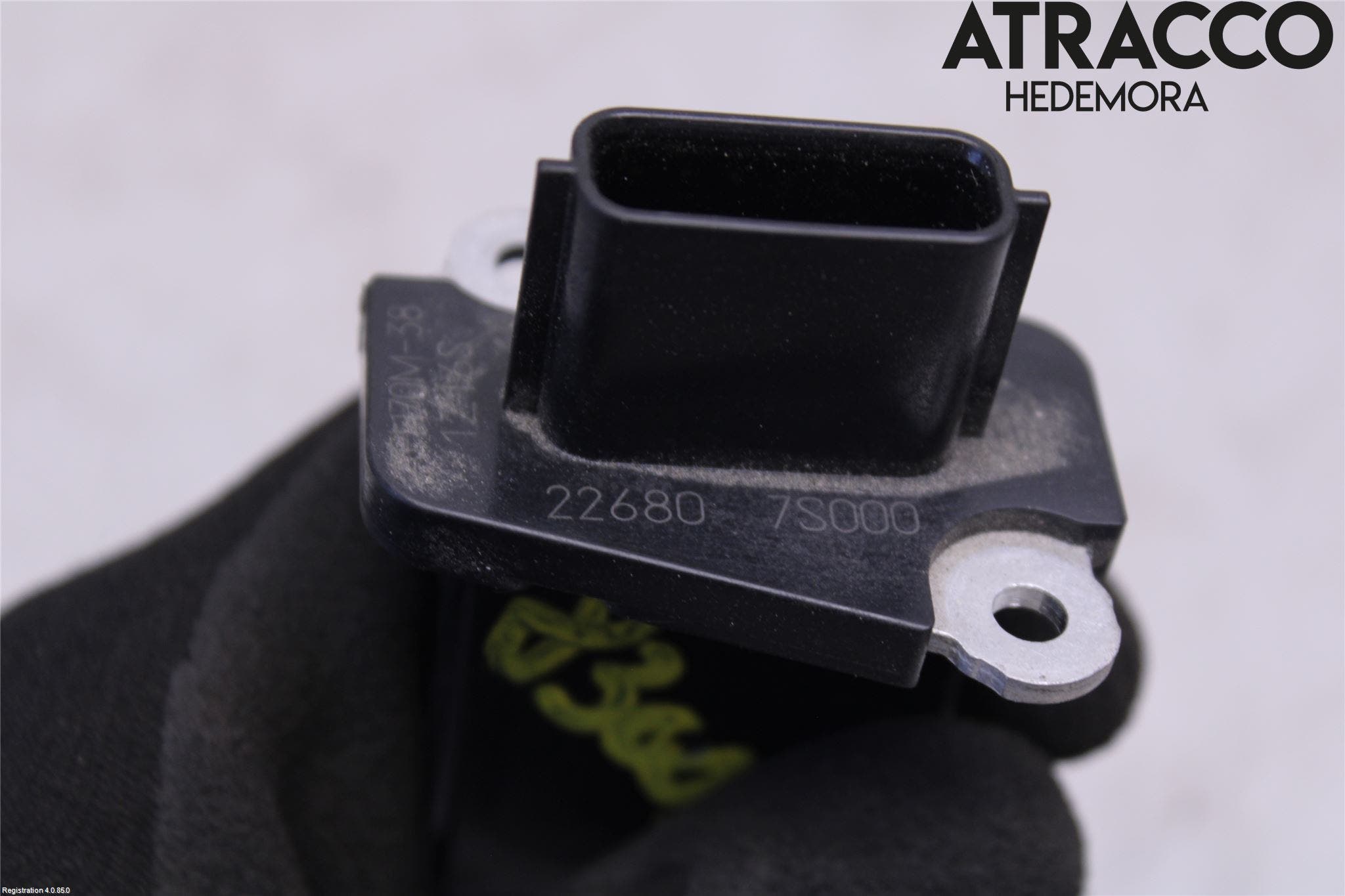 Nissan NAVARA 05-16 Injluftmassamätare