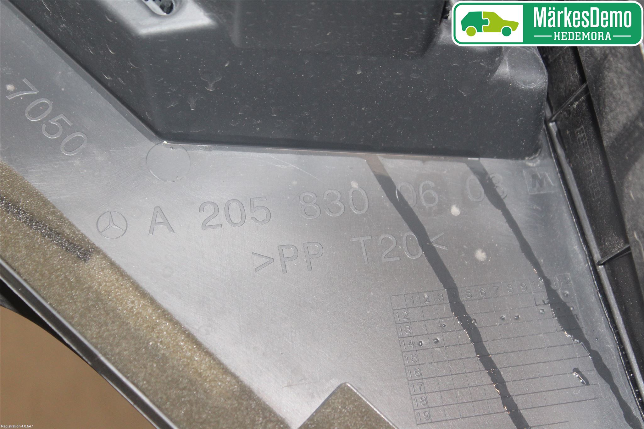 Mercedes-Benz MB C-KLASS (W205) 14-21 Torpedplåt-Torpedplast