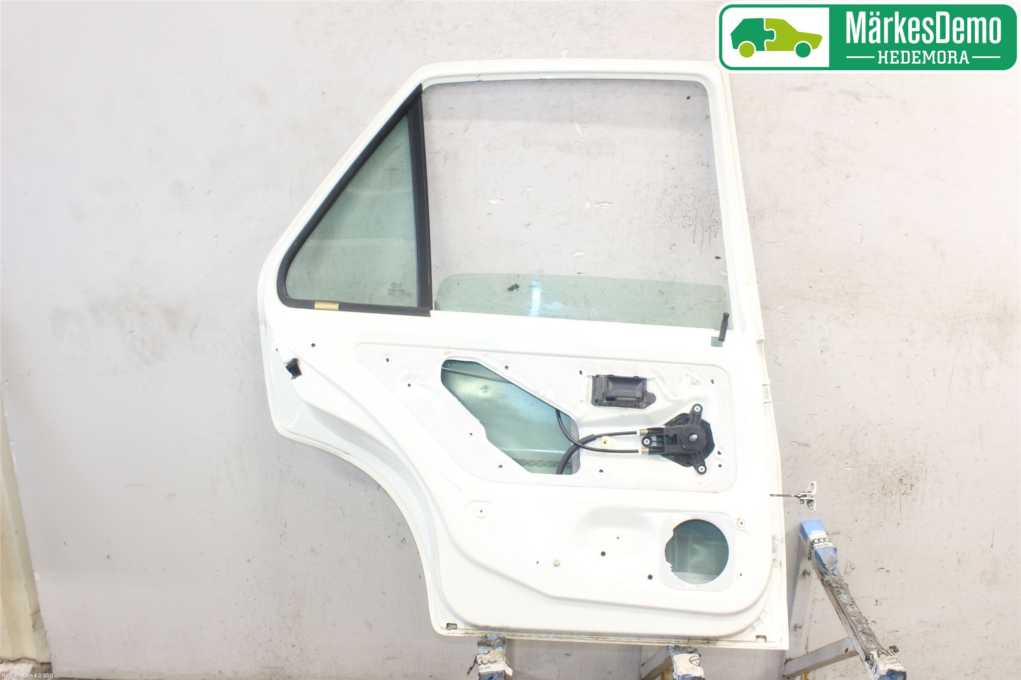 Peugeot 106     92-95 Dörr Bak Vänster