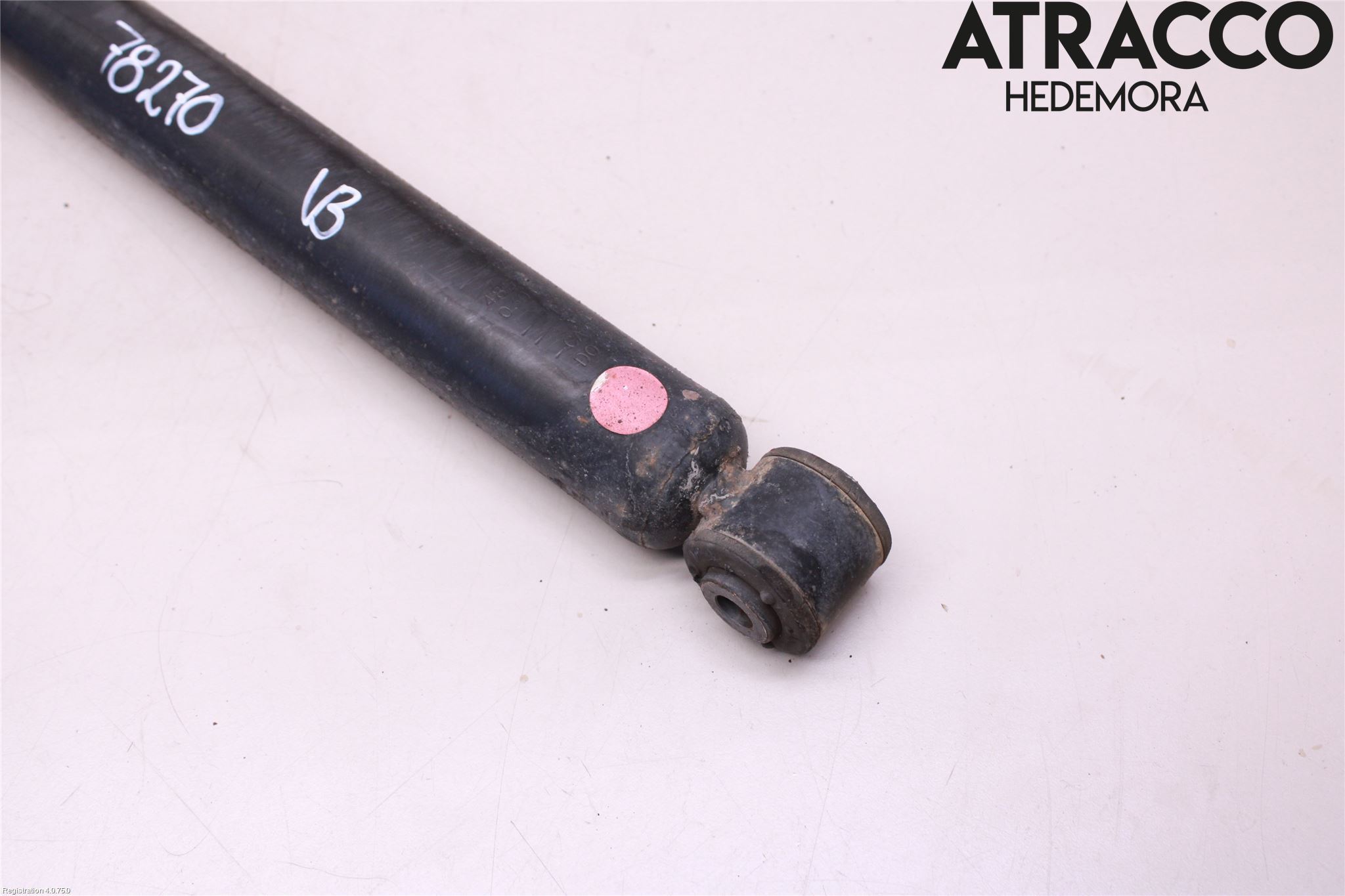 Toyota YARIS XP130 15-20 Stötdämpare Bak