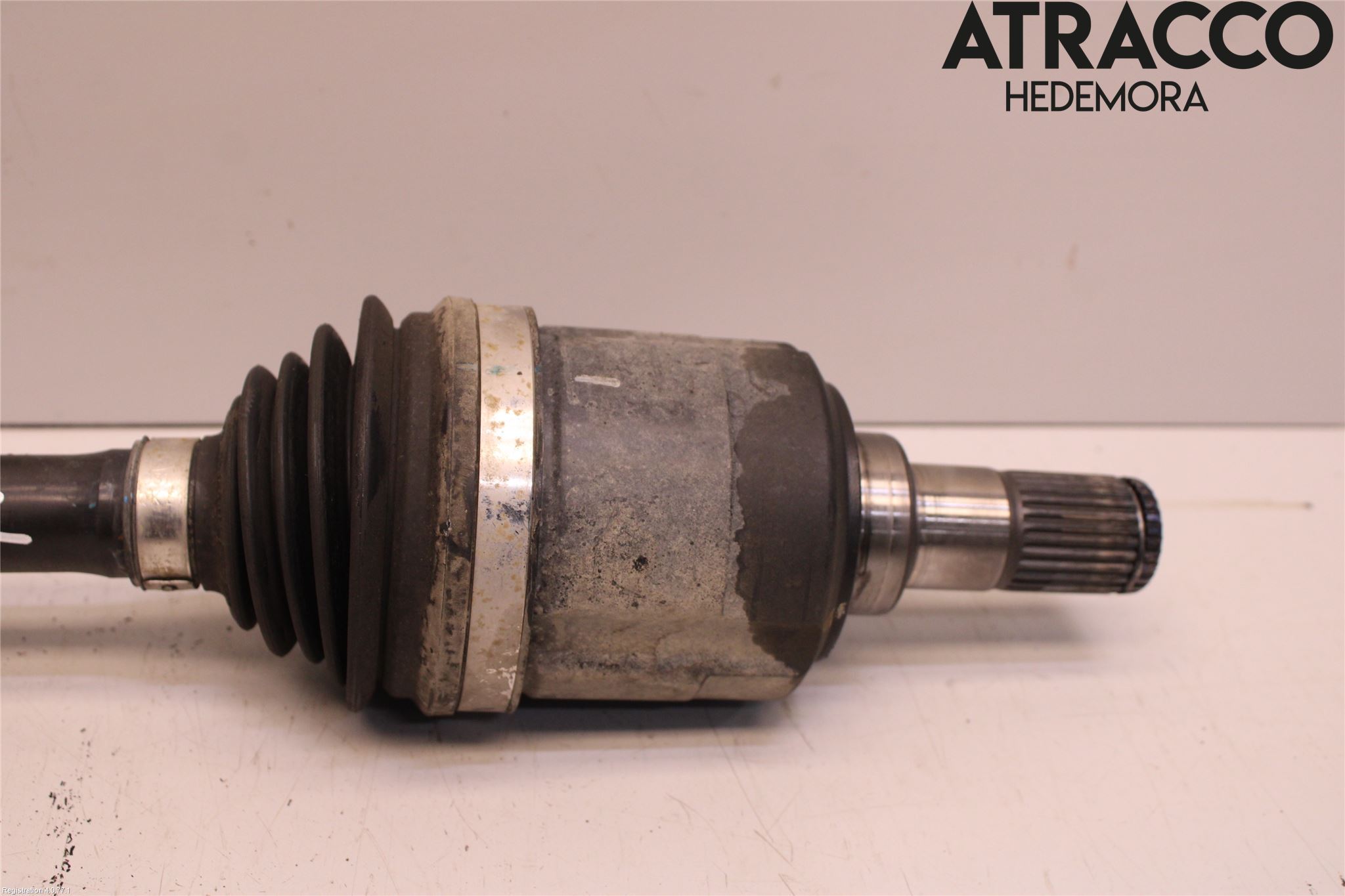 Kia SPORTAGE (QL) 16-21 Drivaxel Fram Vänster