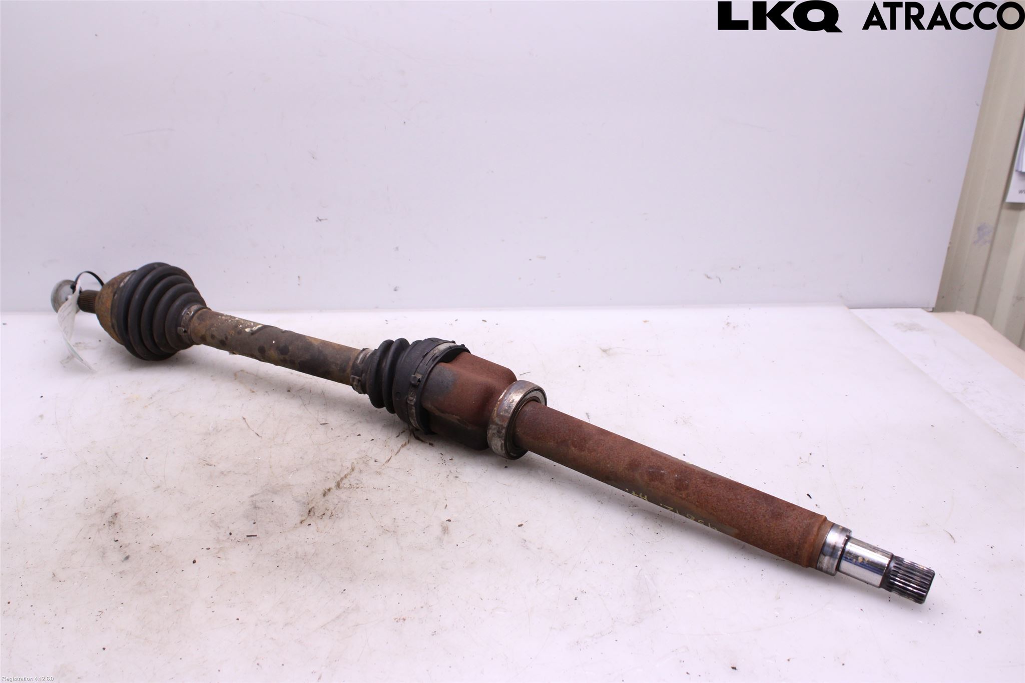 Volvo S40 08-12 Drivaxel Fram Höger