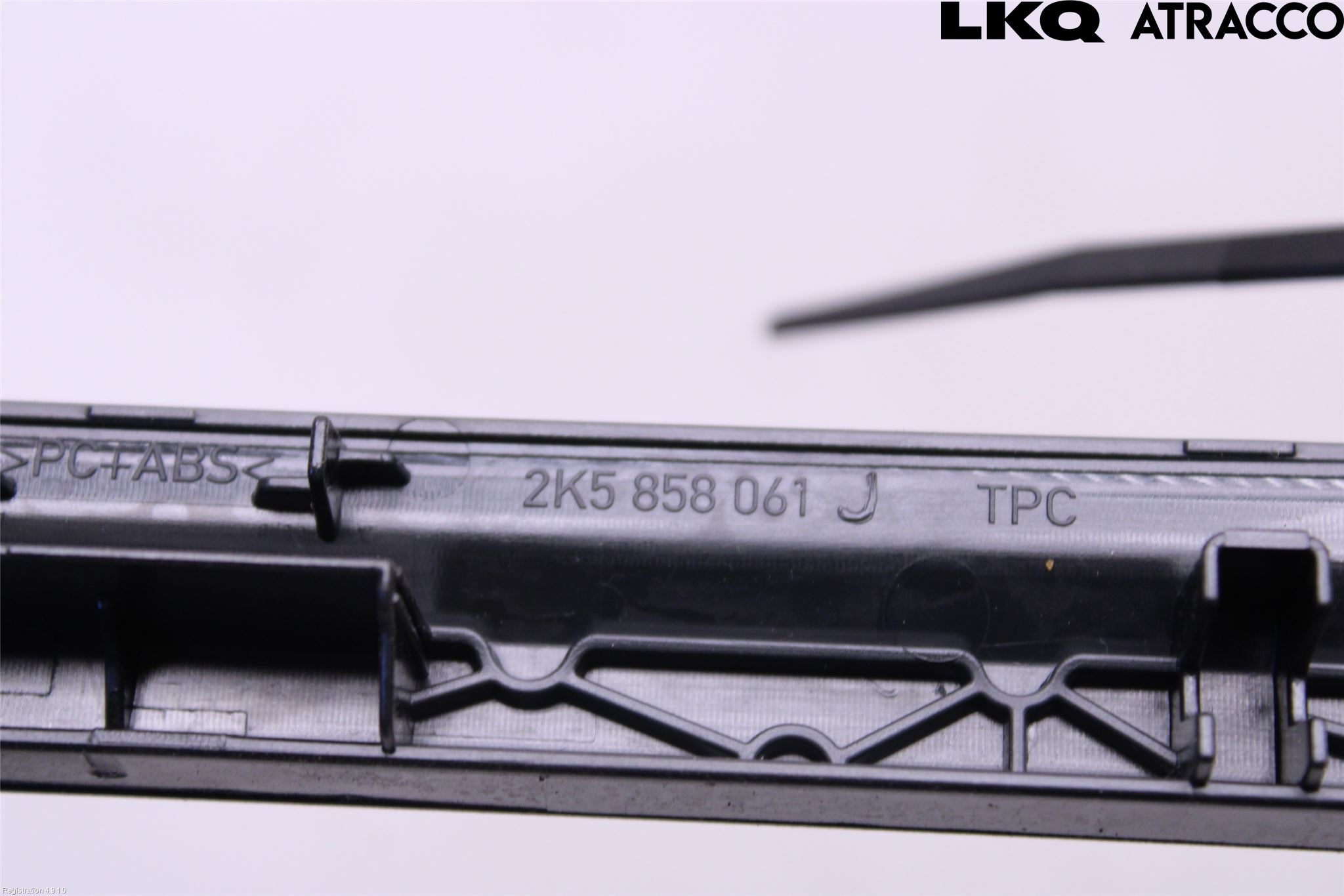 Volkswagen VW CADDY 16-20 Instrument-Radio Sarg