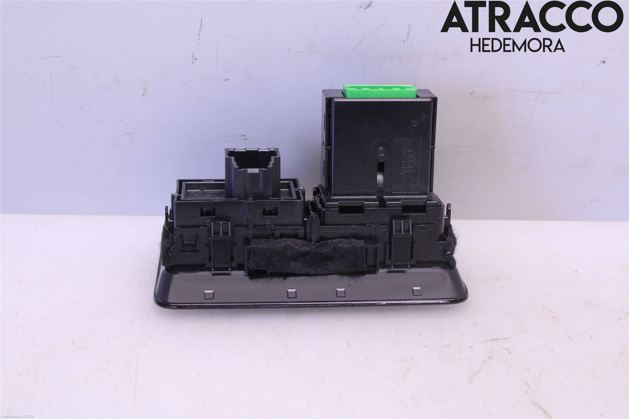 Jaguar XE (X760) 15-24 Strömställare Dimmer