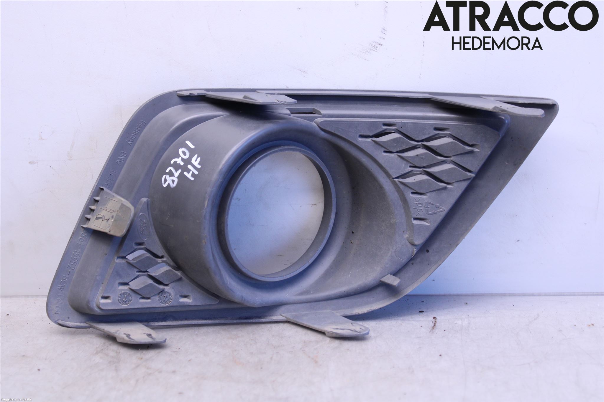 Ford FIESTA     02-05 Dimljussarg Fram