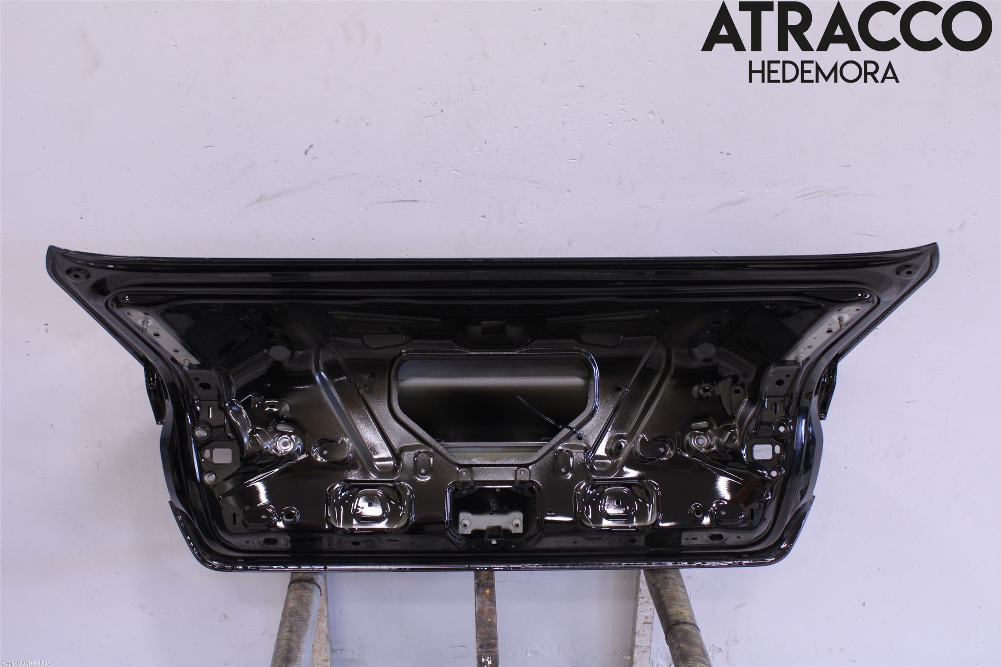 Audi A4/S4 B9 16-19 Baklucka (Ej Med Ruta)