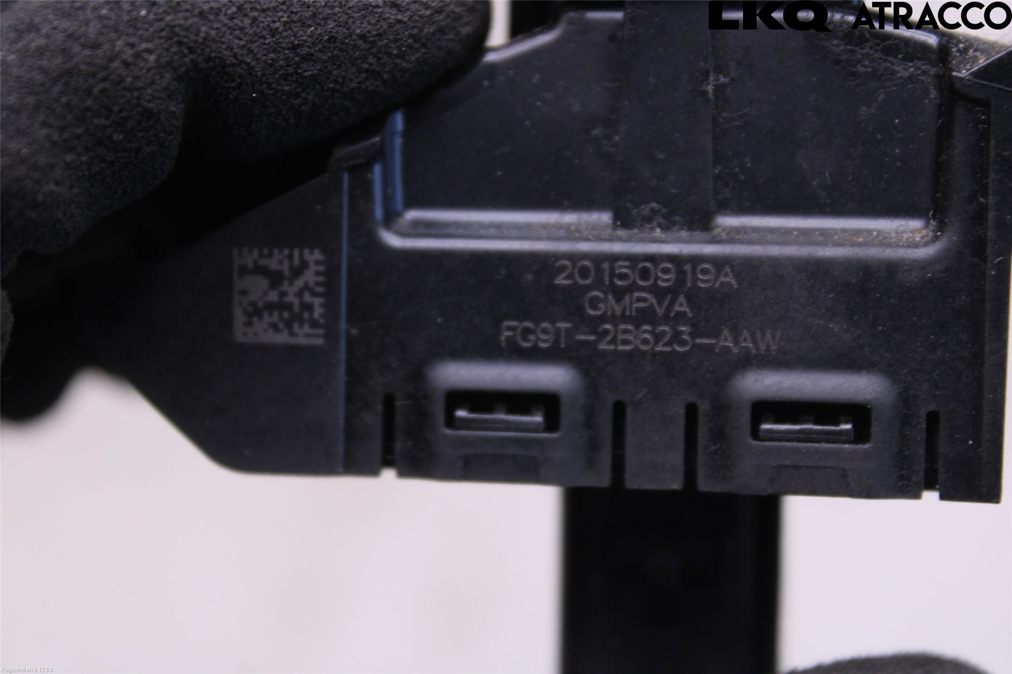 Ford MONDEO 15-22 Strömställare Parkeringsbroms