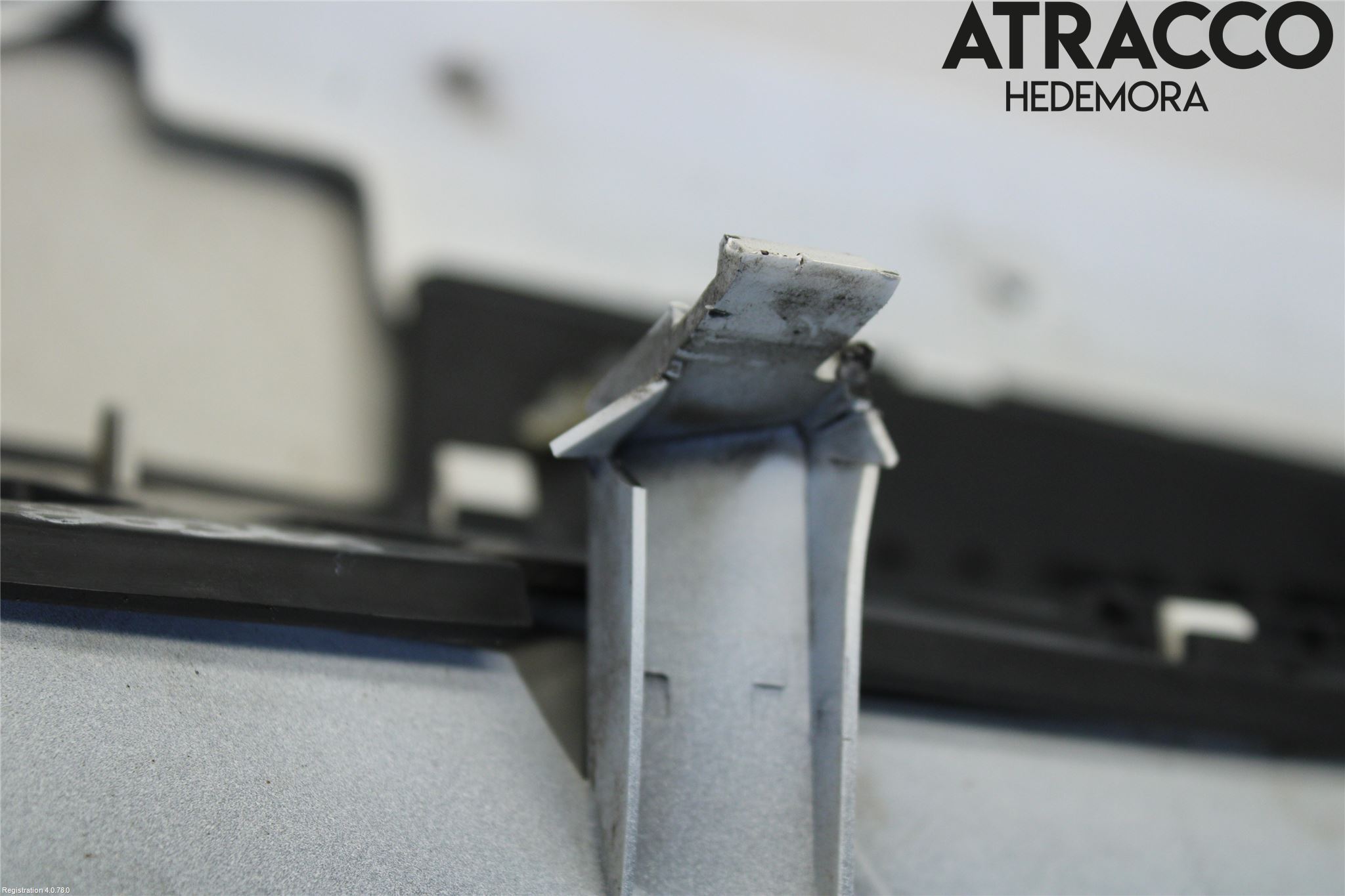 Citroen BERLINGO  03-07 Grill Komp