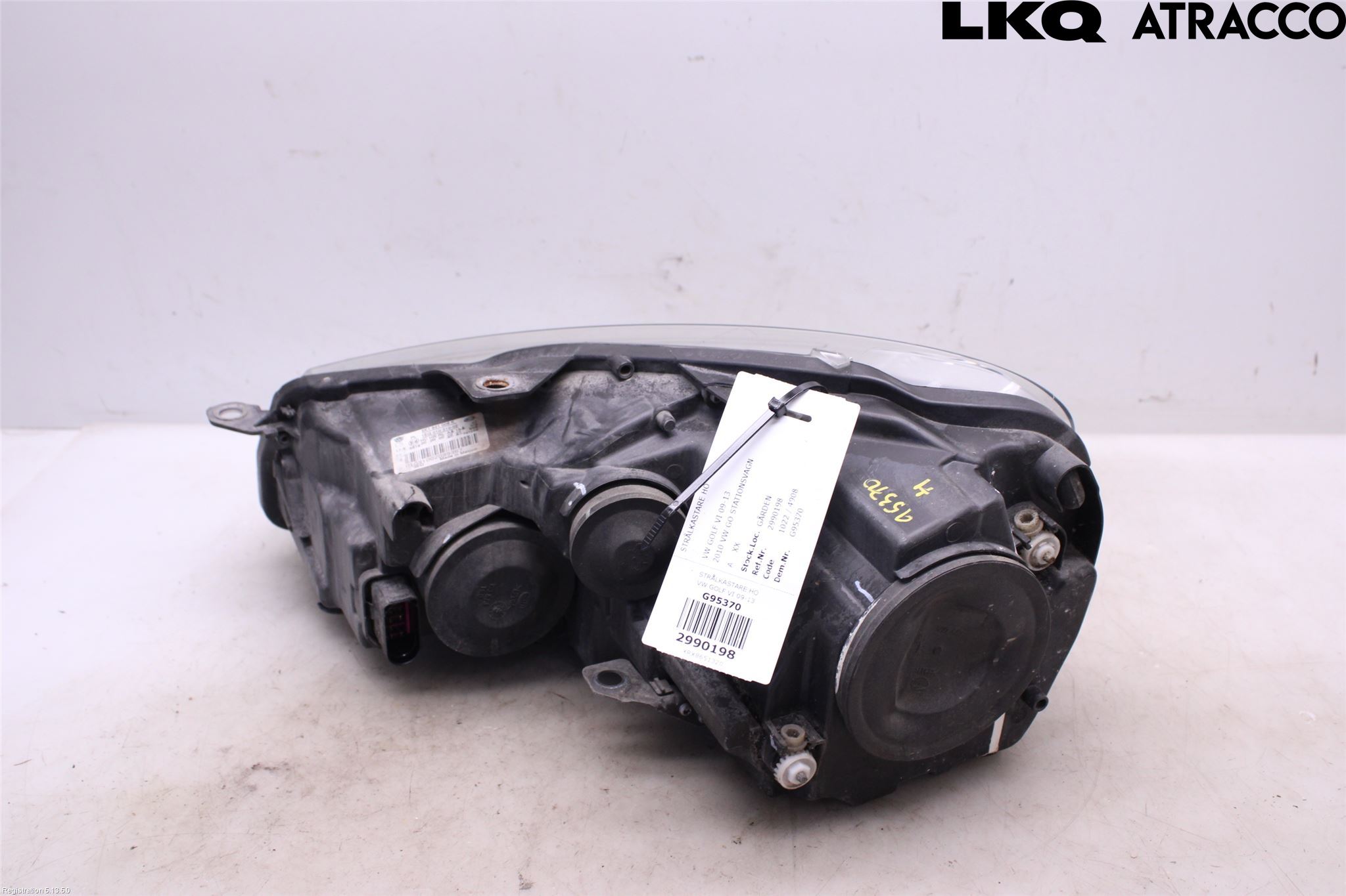 Volkswagen VW GOLF VI 09-13 Strålkastare Höger