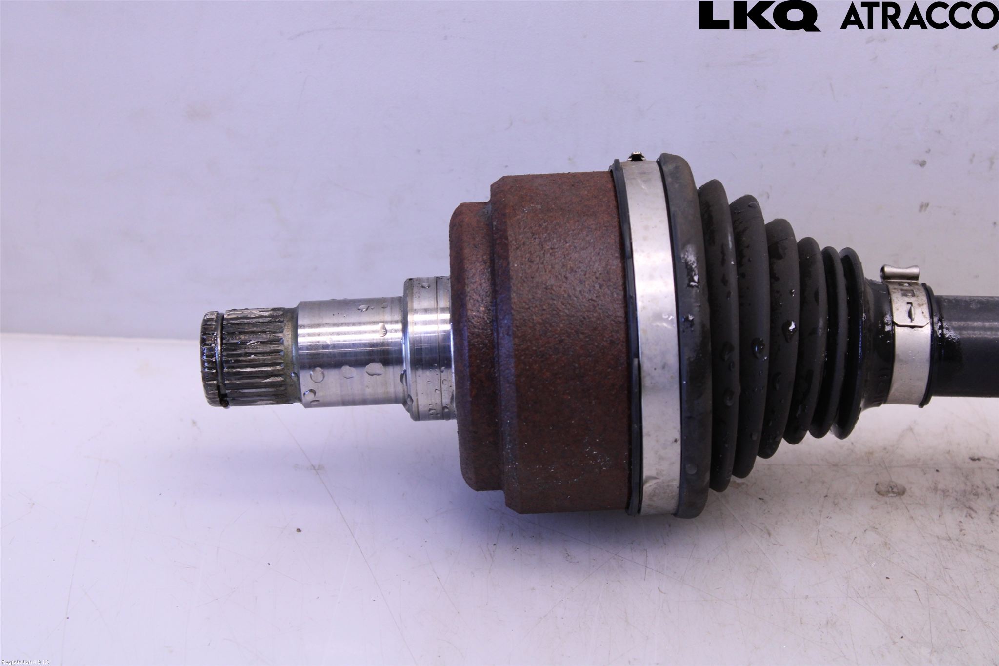 Volvo XC60 18- Drivaxel Bak Vänster