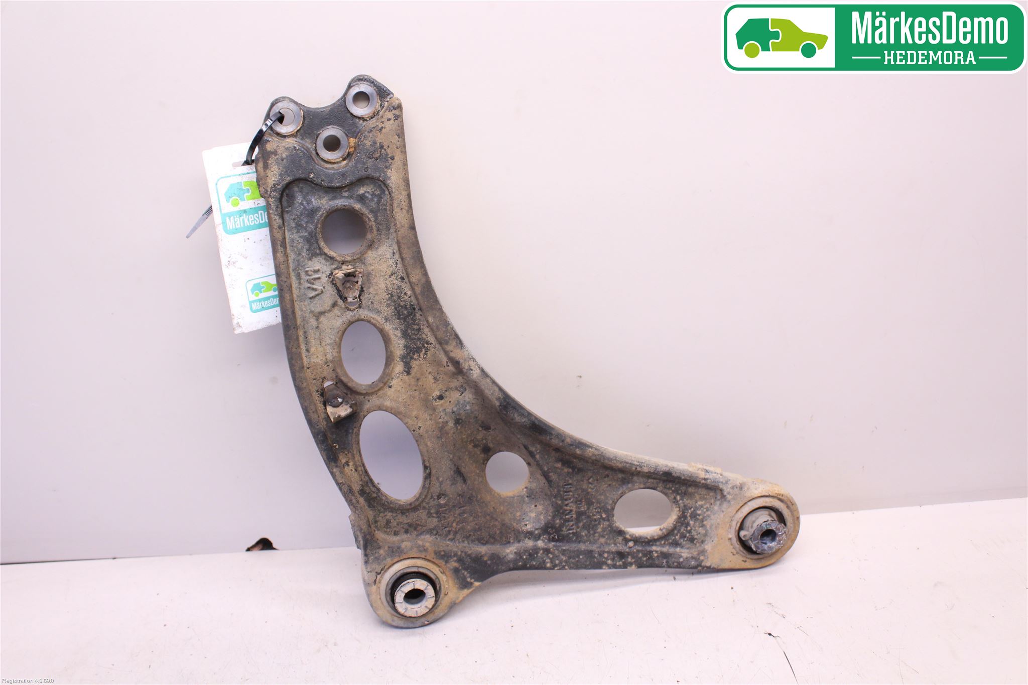 Renault TRAFIC   02-14 Bärarm Fram Undre Hö