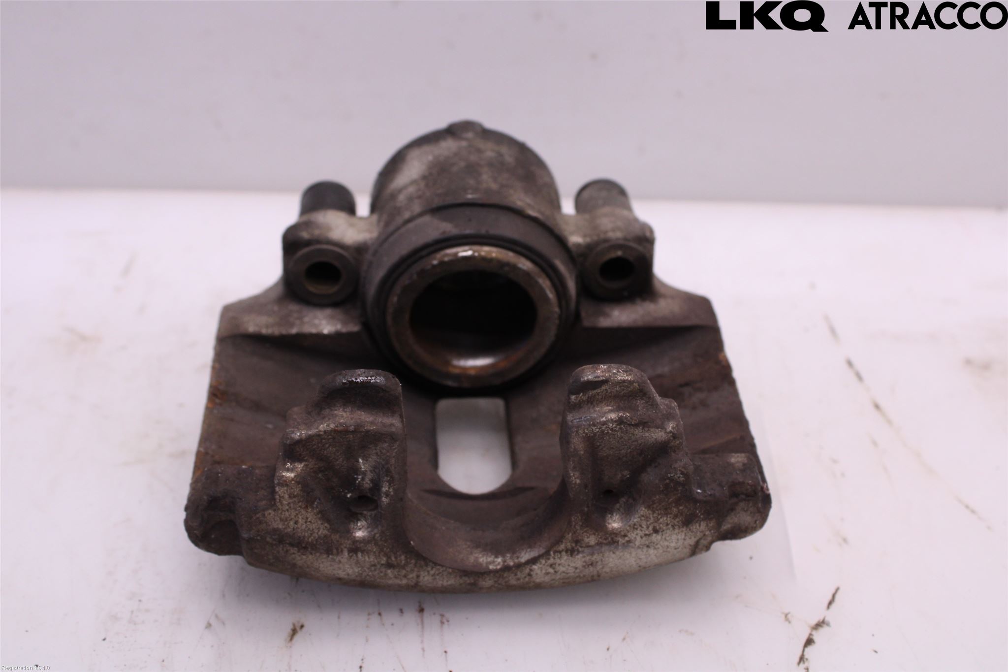 Volkswagen VW PASSAT 05-11 Bromsok Fram Höger