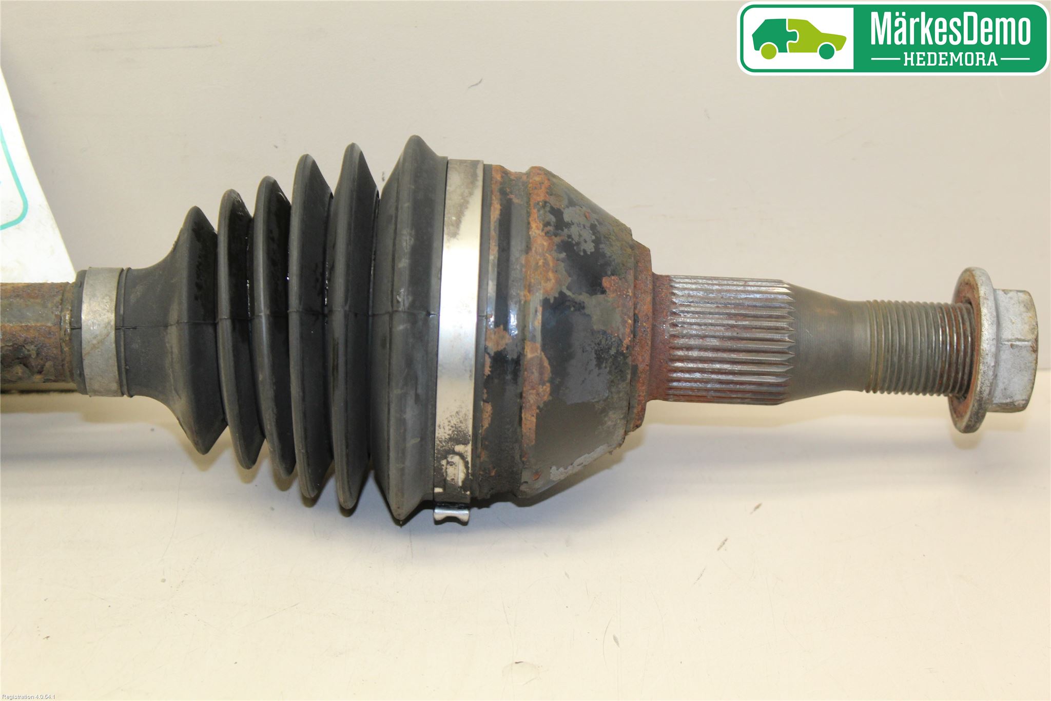 Cadillac STS SEVILLE Drivaxel Fram Vänster