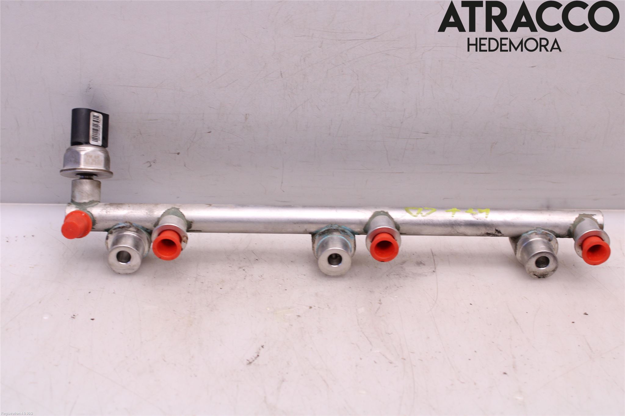 Volkswagen VW PASSAT 05-11 Inj. Fuelrail