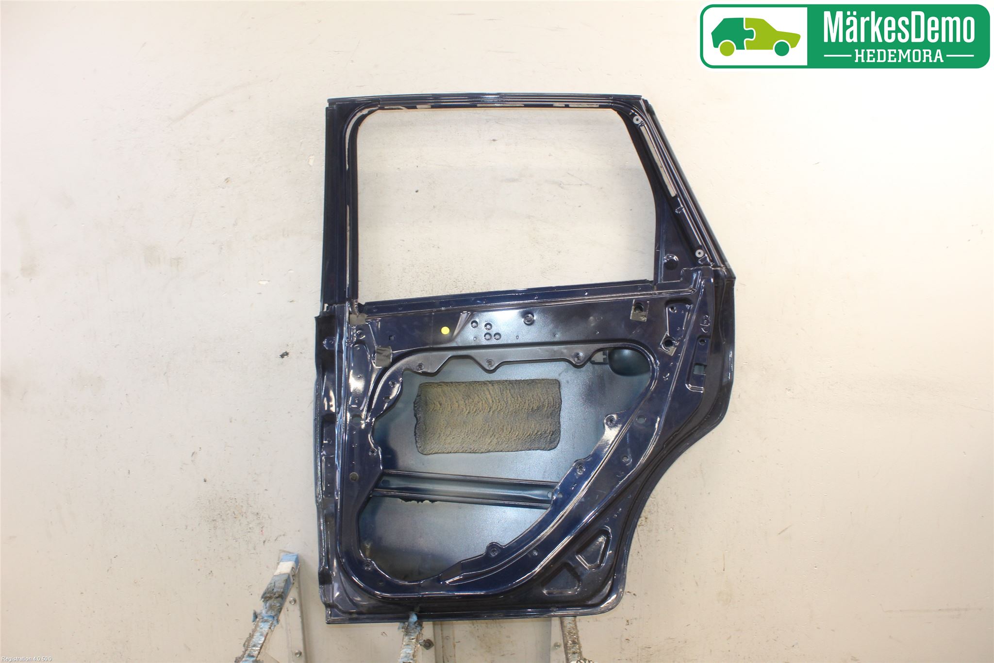 Ford FOCUS     04-07 Dörr Bak Höger