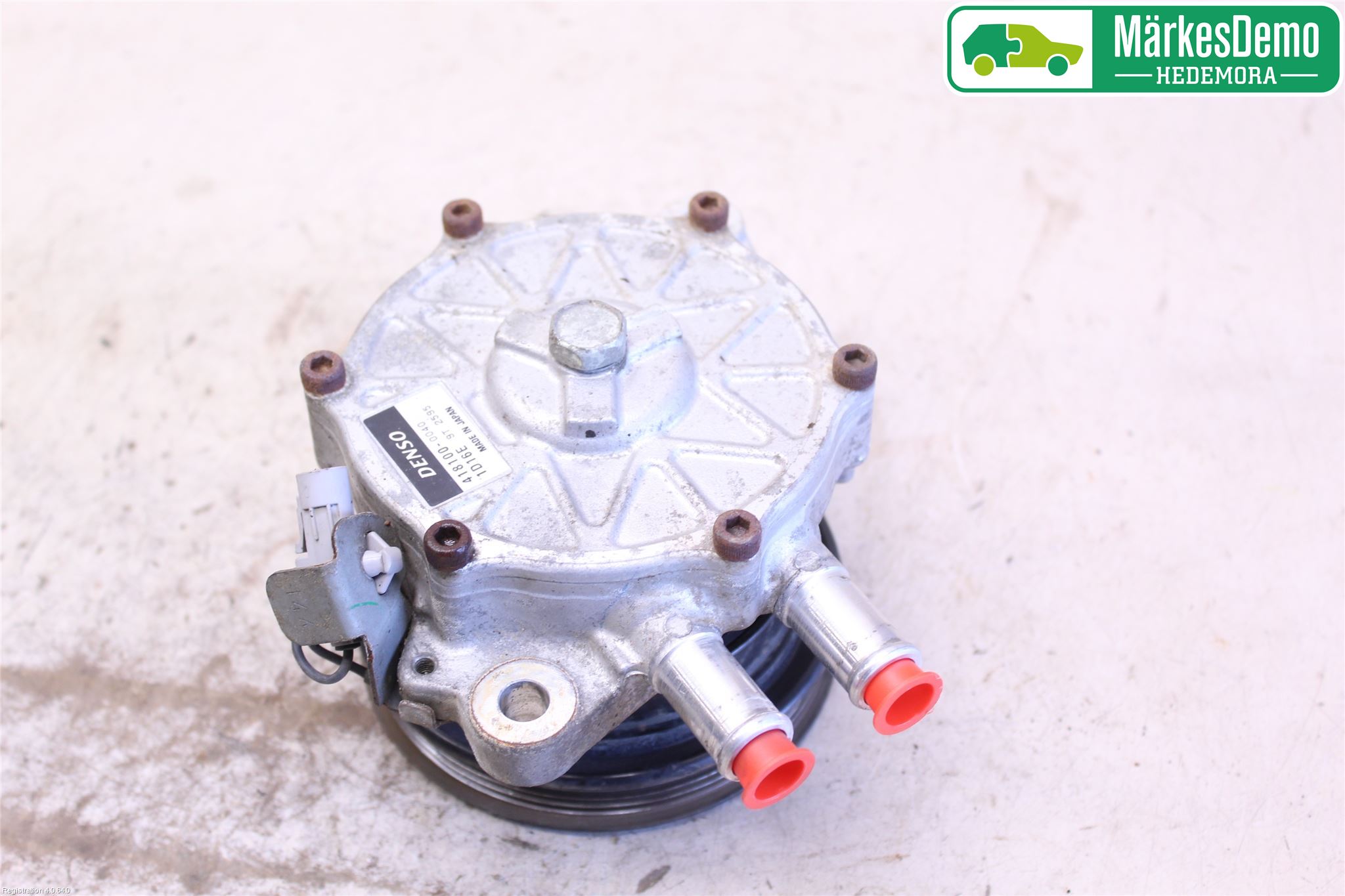 Toyota HILUX 16- Vattenpump