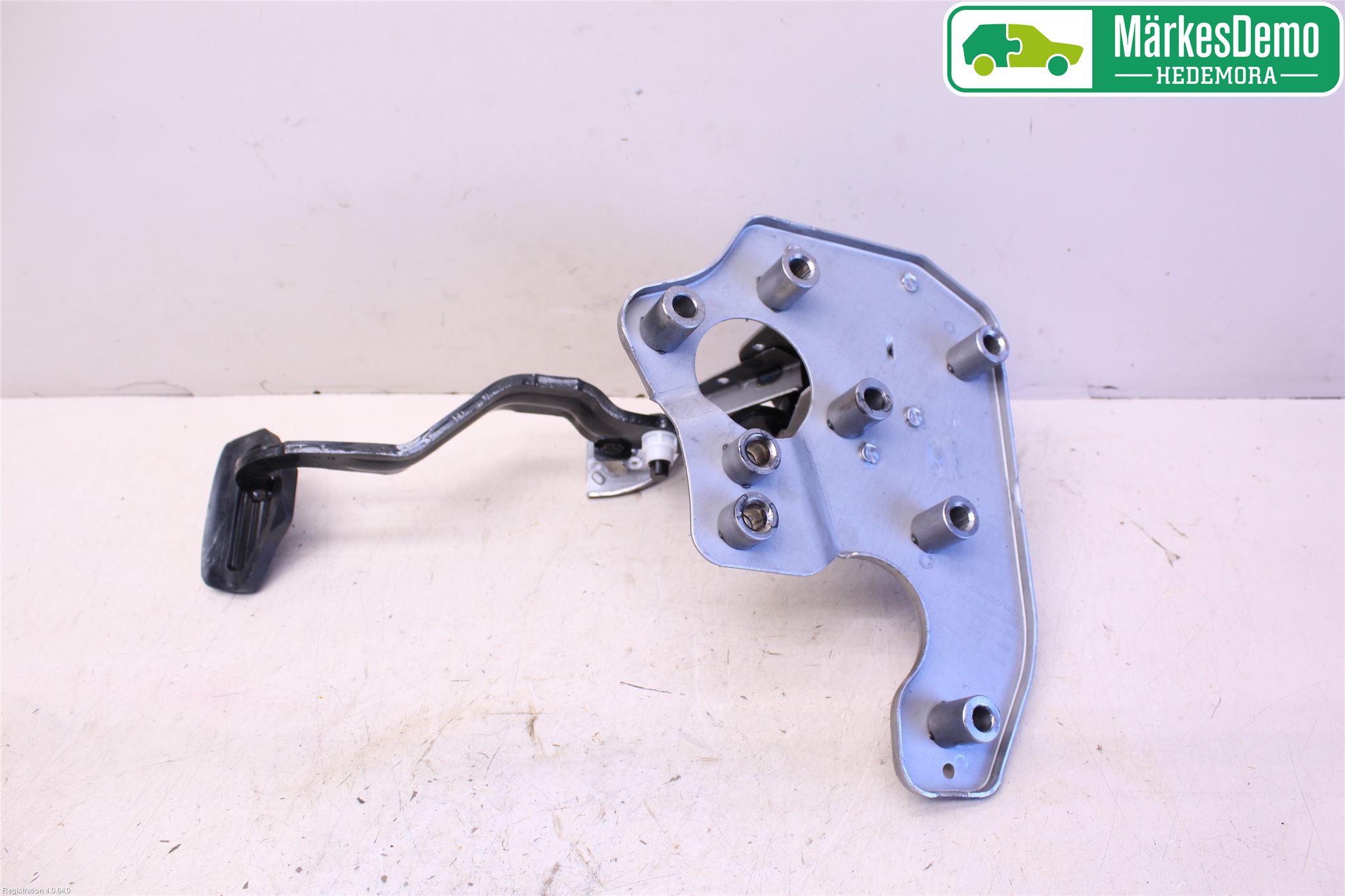 Ford TRANSIT SKÅP/BUSS 14-22 Bromspedal