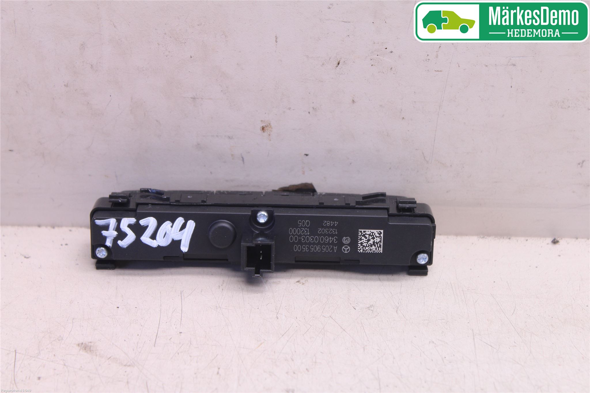 Mercedes-Benz MB VITO/V-KLASS (W640,W447,W448) 14- Strömställare Parkeringshjälp