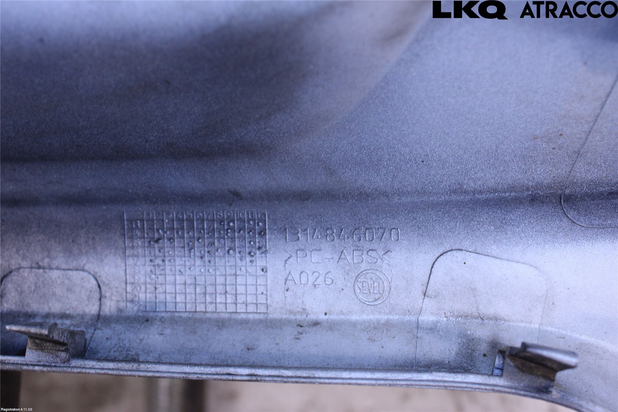 Fiat DUCATO 15-23 Grilldel Mitt