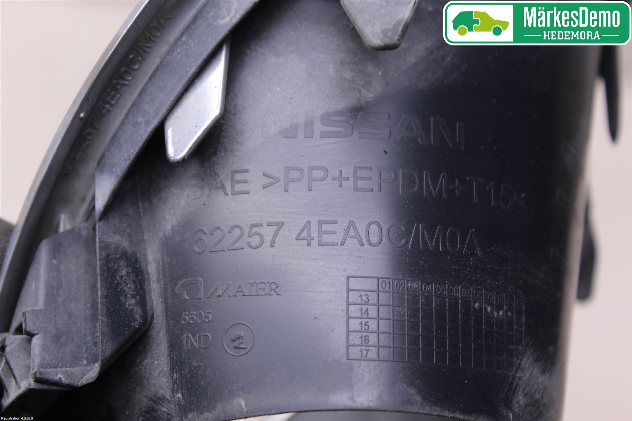 Nissan QASHQAI 14-17 Dimljussarg Fram