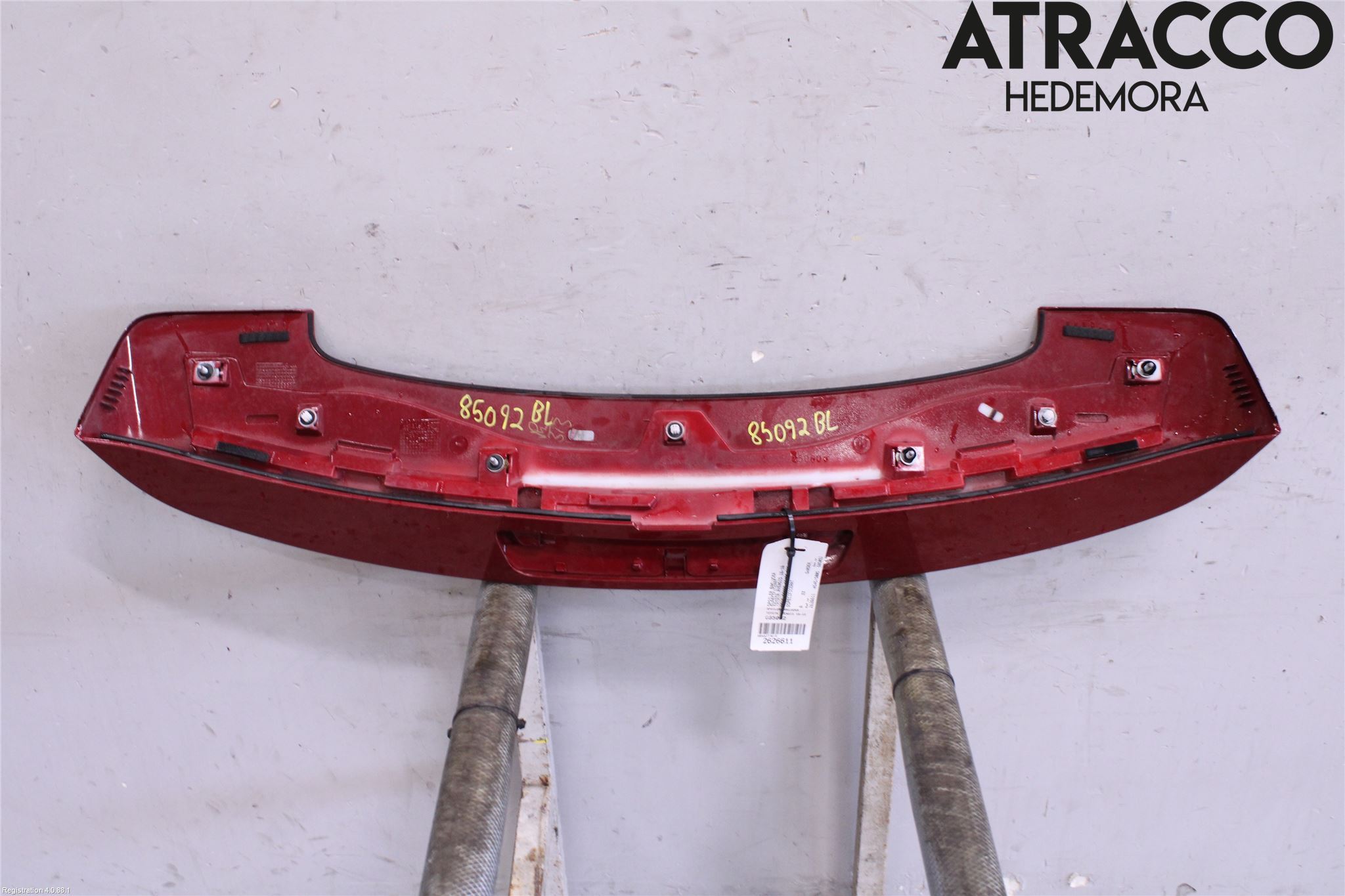 Toyota AVENSIS 16-18 Spoiler Baklucka