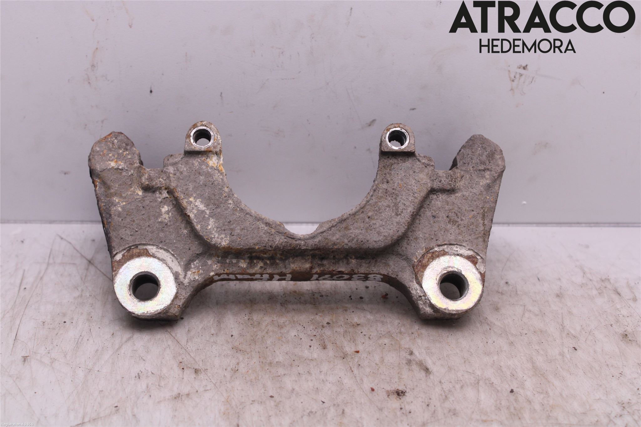 Audi A4/S4 01-05 Bromsokshållare