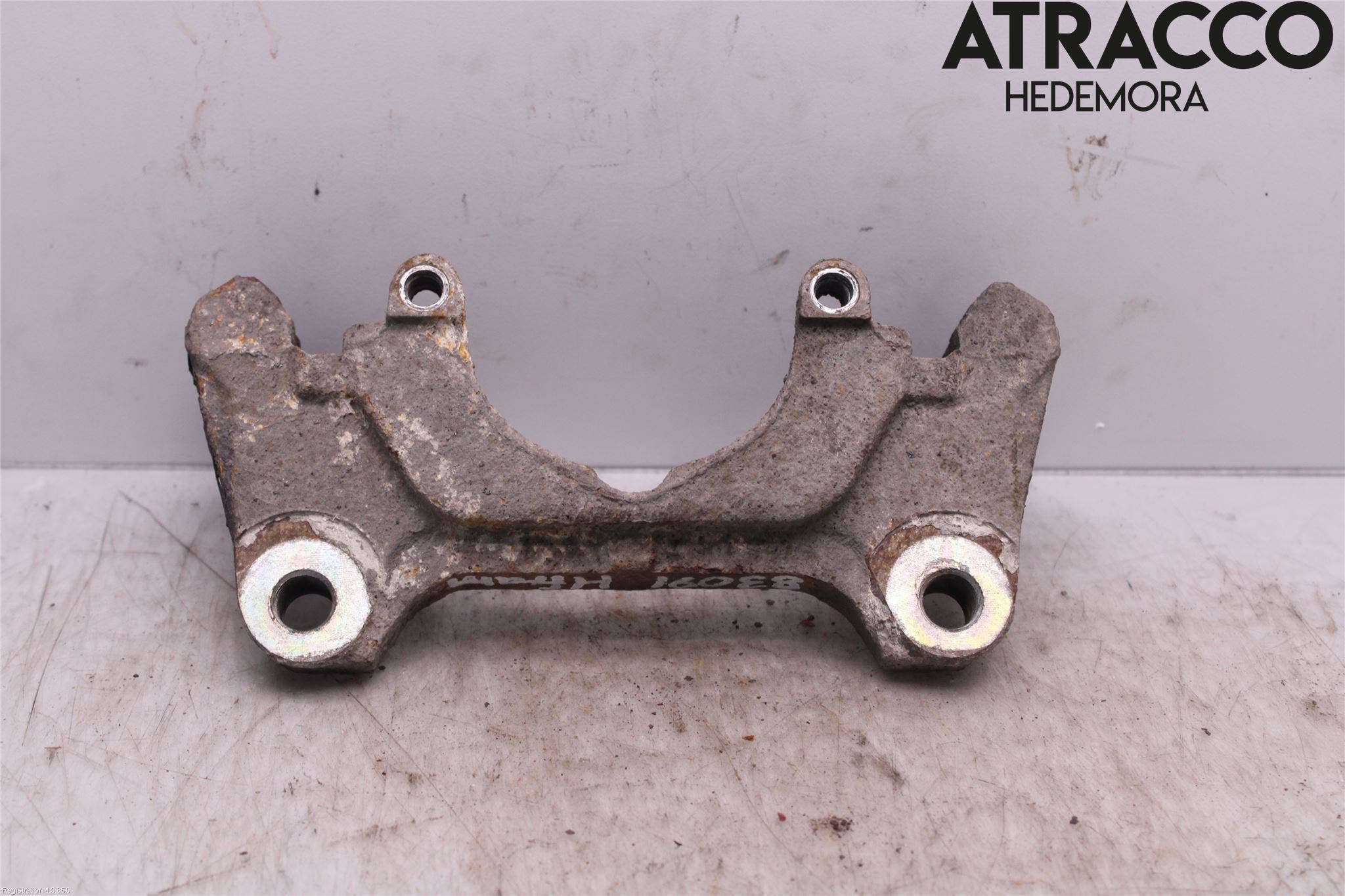 Audi A4/S4 01-05 Bromsokshållare