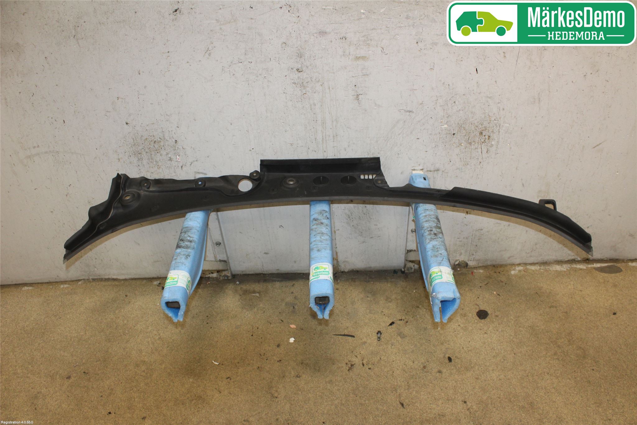 BMW 5 F10/F11/F18 09-17 Torpedplåt-Torpedplast