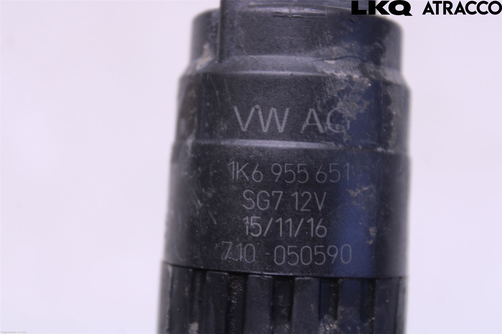 Volkswagen VW GOLF / E-GOLF VII 13-20 Spolarpump Vindruta