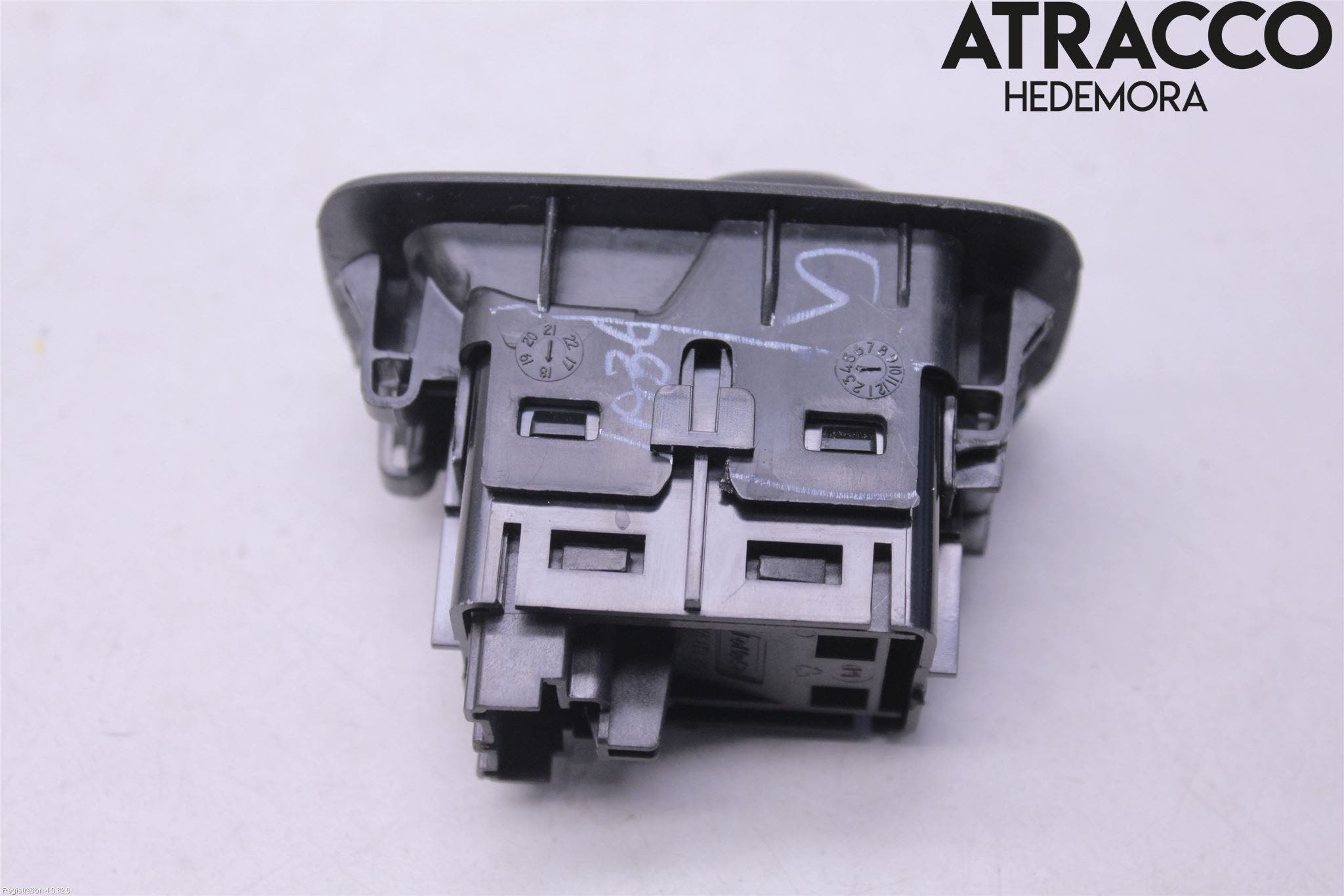 Ford ECOSPORT 17- Strömställare Elhiss