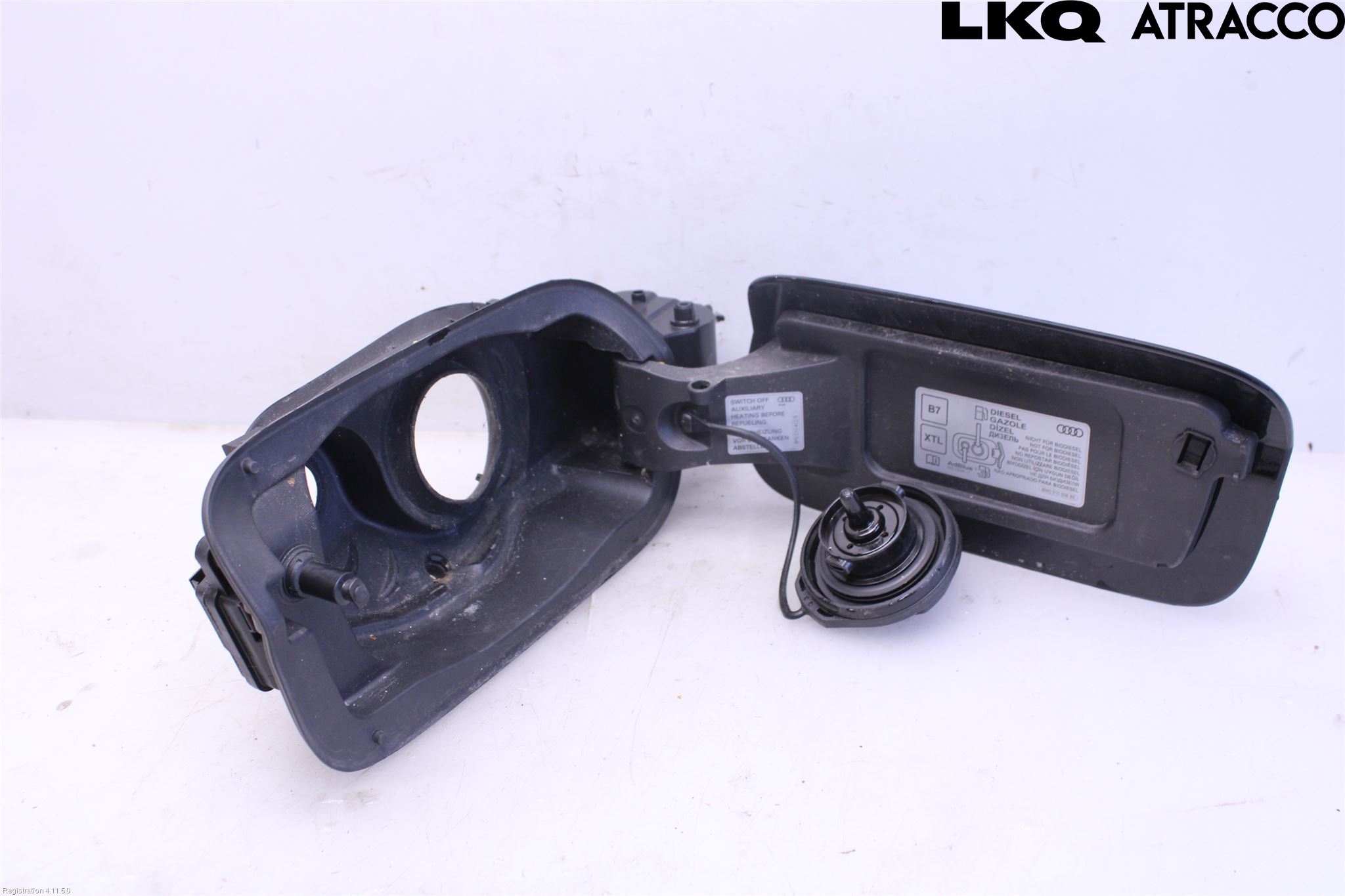 Audi A6 F2/C8 19- Tanklucka