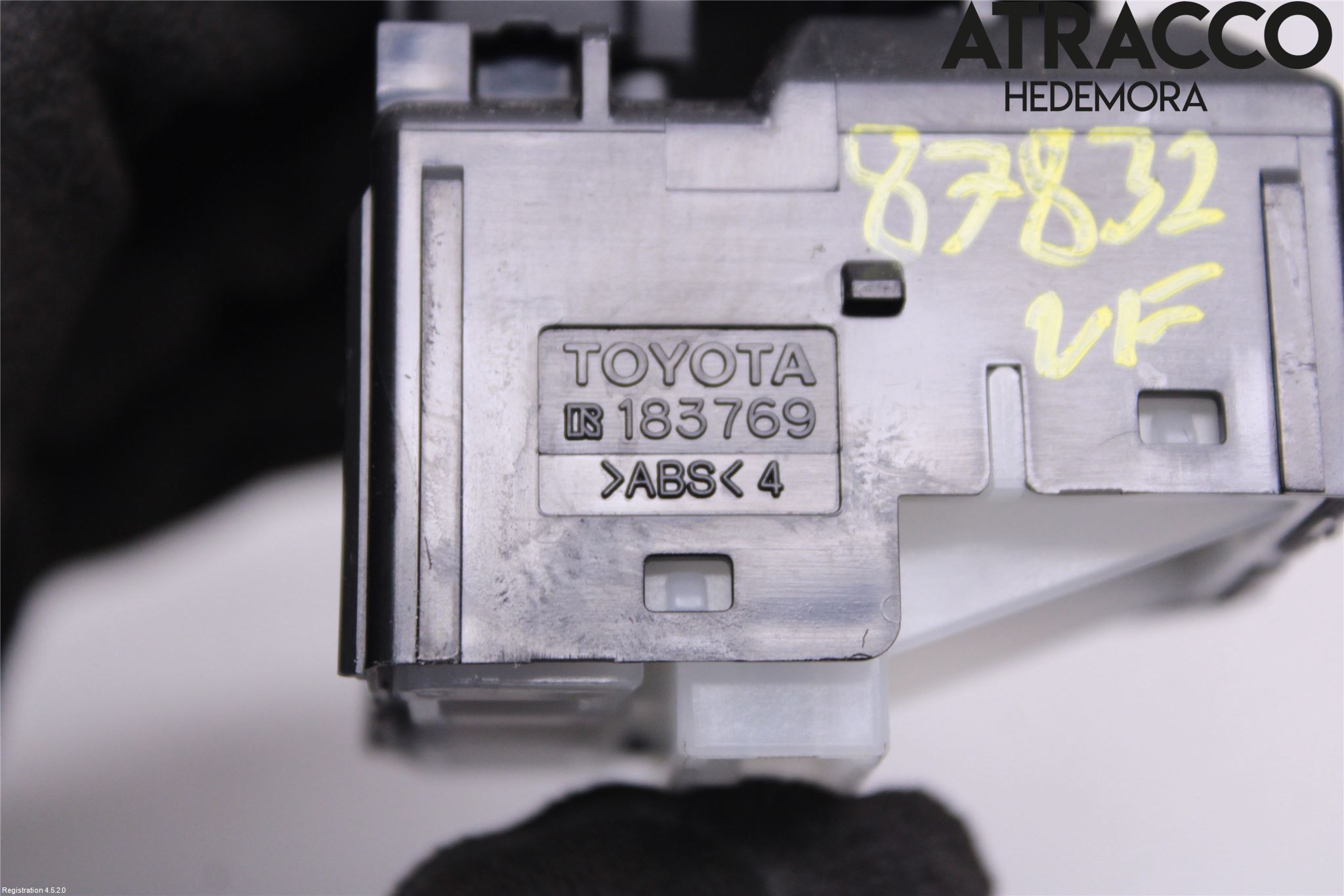 Toyota CAMRY 19-24 Strömställare Spegel