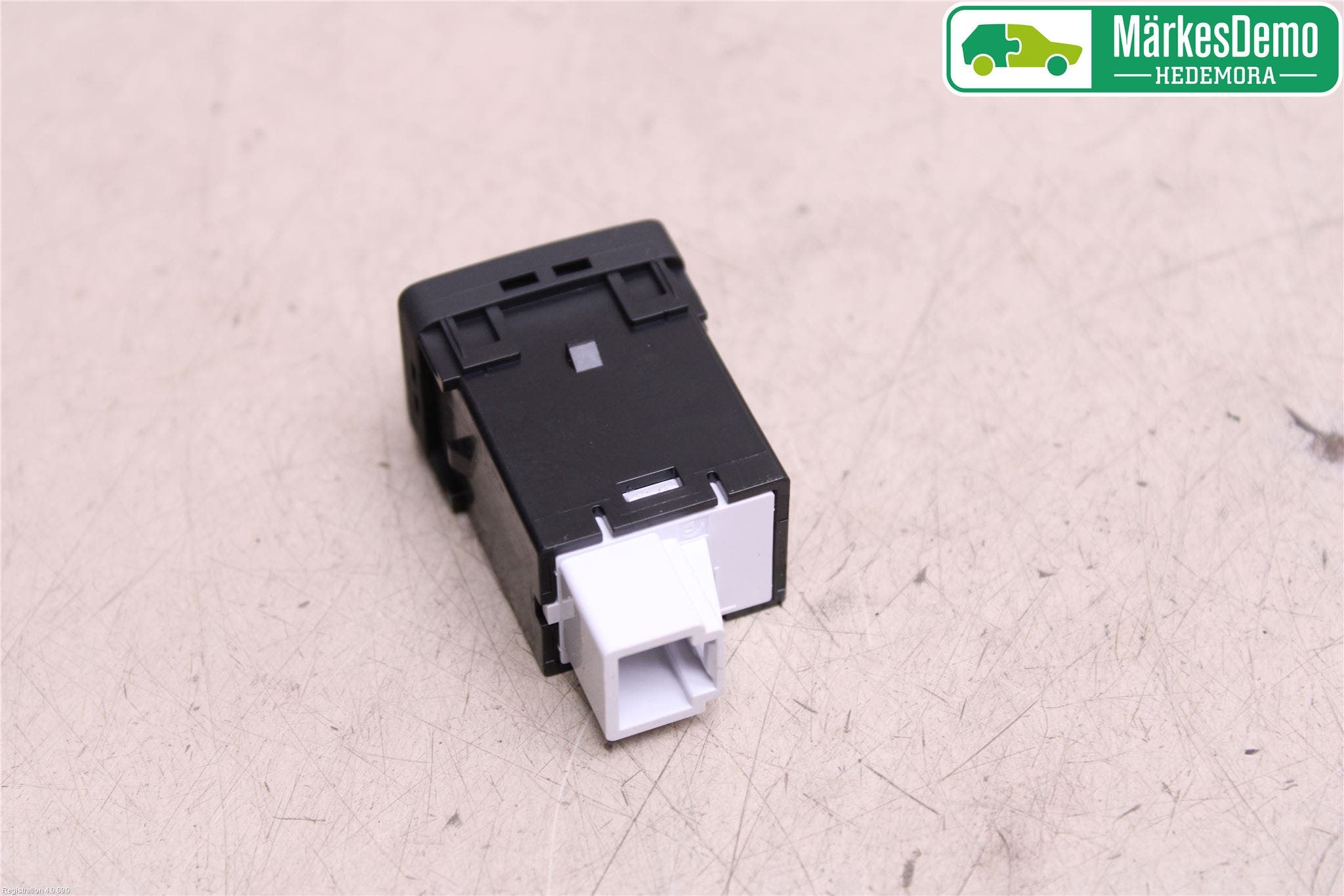 Mercedes-Benz MB X-KLASS (BR 470) 18-20 Strömställare Övrigt