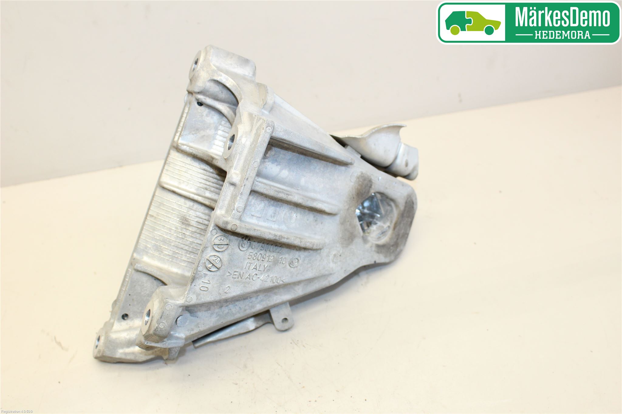 BMW X6 E71/E72   08-14 Motorfäste