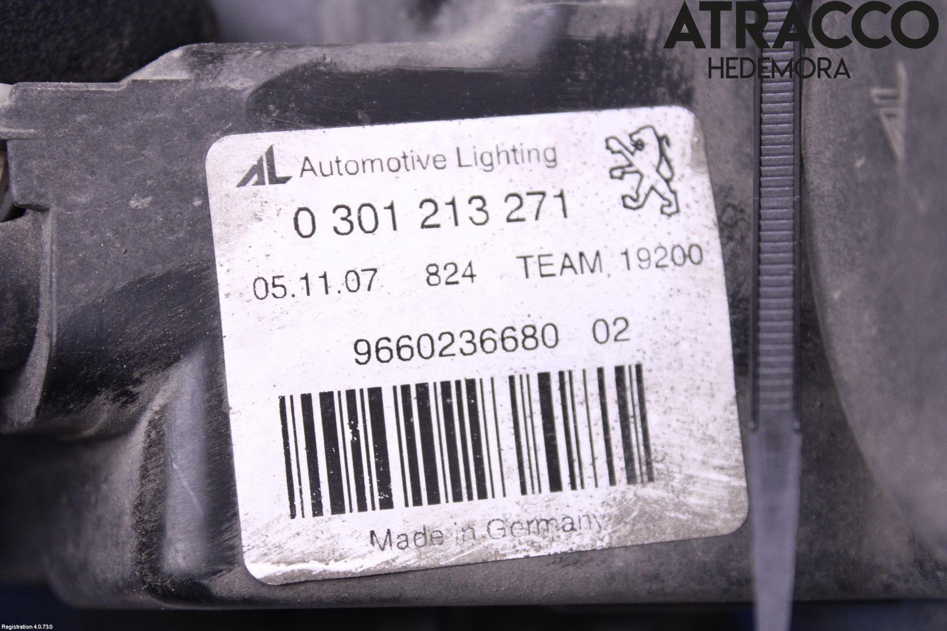 Peugeot 407 Strålkastare Vänster