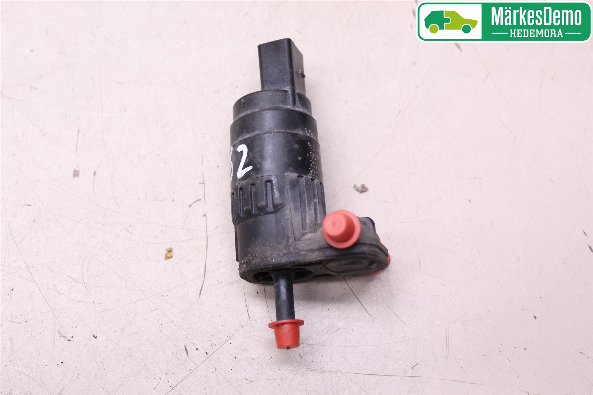 Volkswagen VW GOLF VI 09-13 Spolarpump Vindruta
