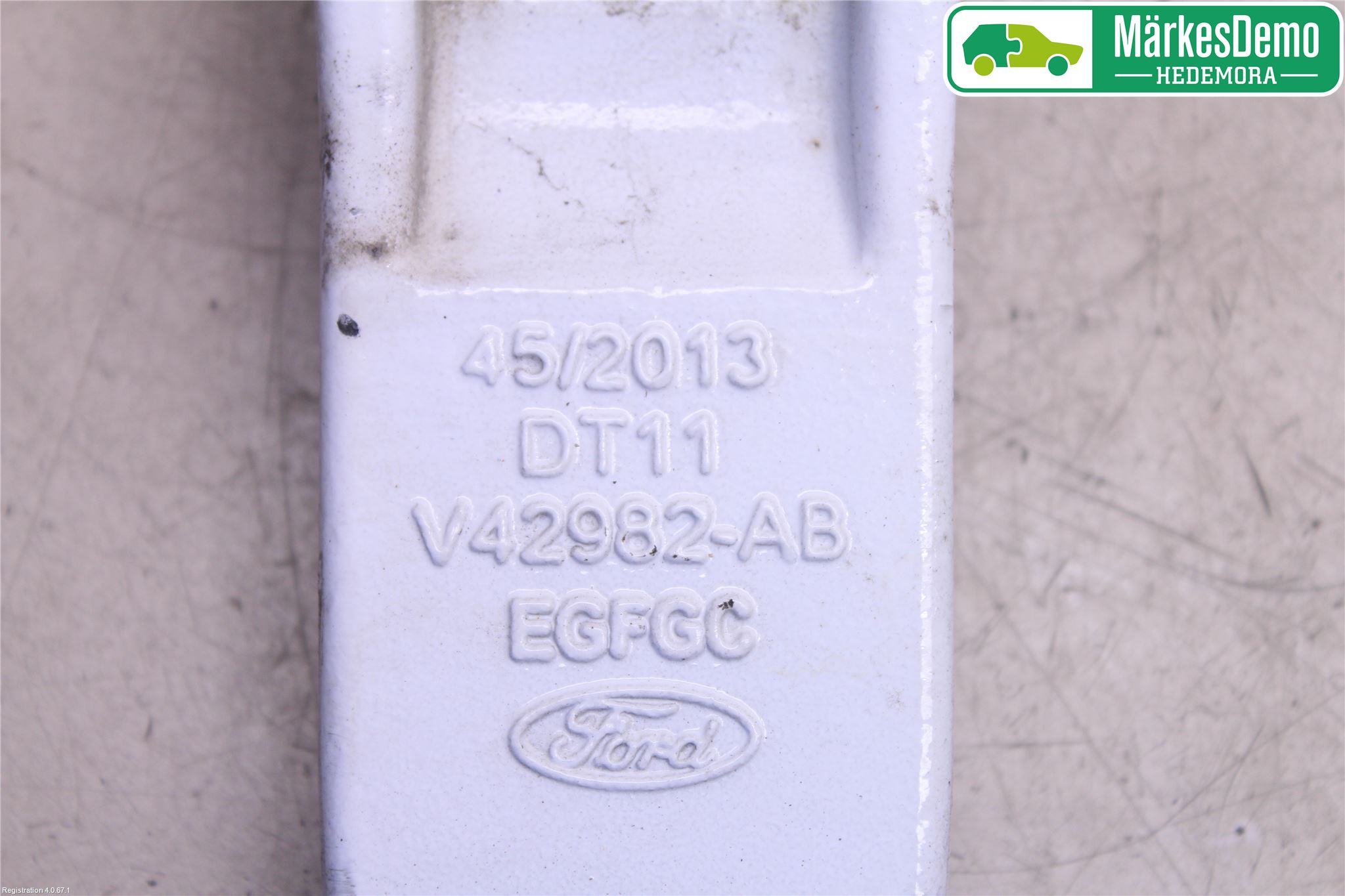 Ford TRANSIT/TOURNEO CONNECT 13-22 Bakluckegångjärn Vä