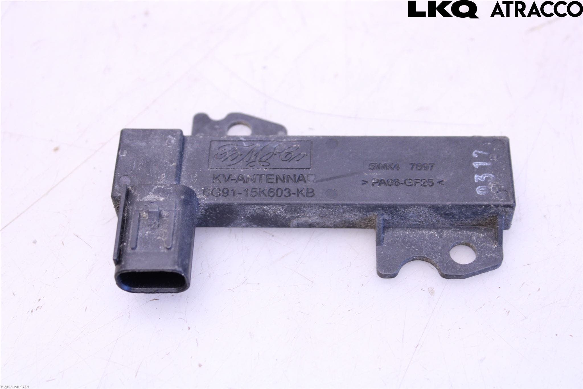 Volvo V40 CROSS COUNTRY 13-19 Antenn