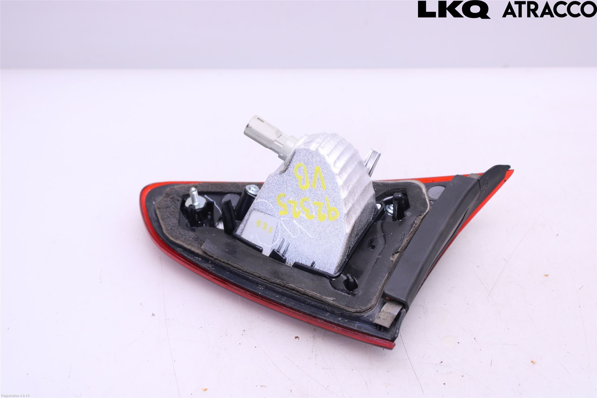 Mazda 2 (DJ) 15-22 Bakljus Lucka Vä