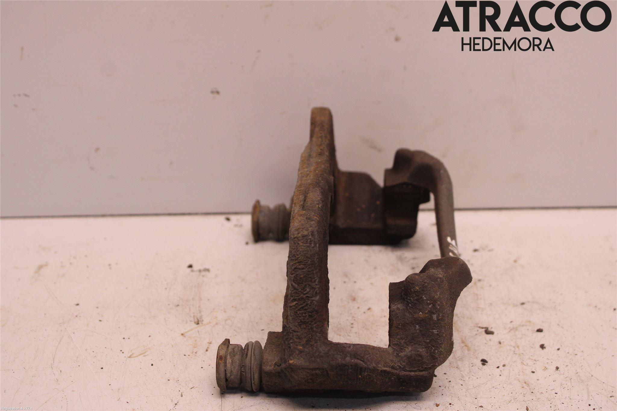 Toyota AURIS 10-12 Bromsokshållare