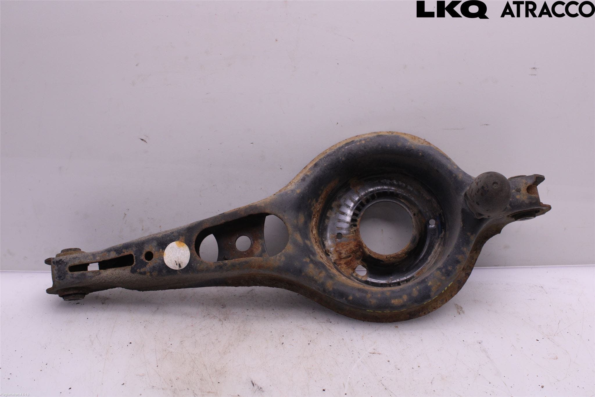 Volvo V40 12-19 Bärarm Bak Höger