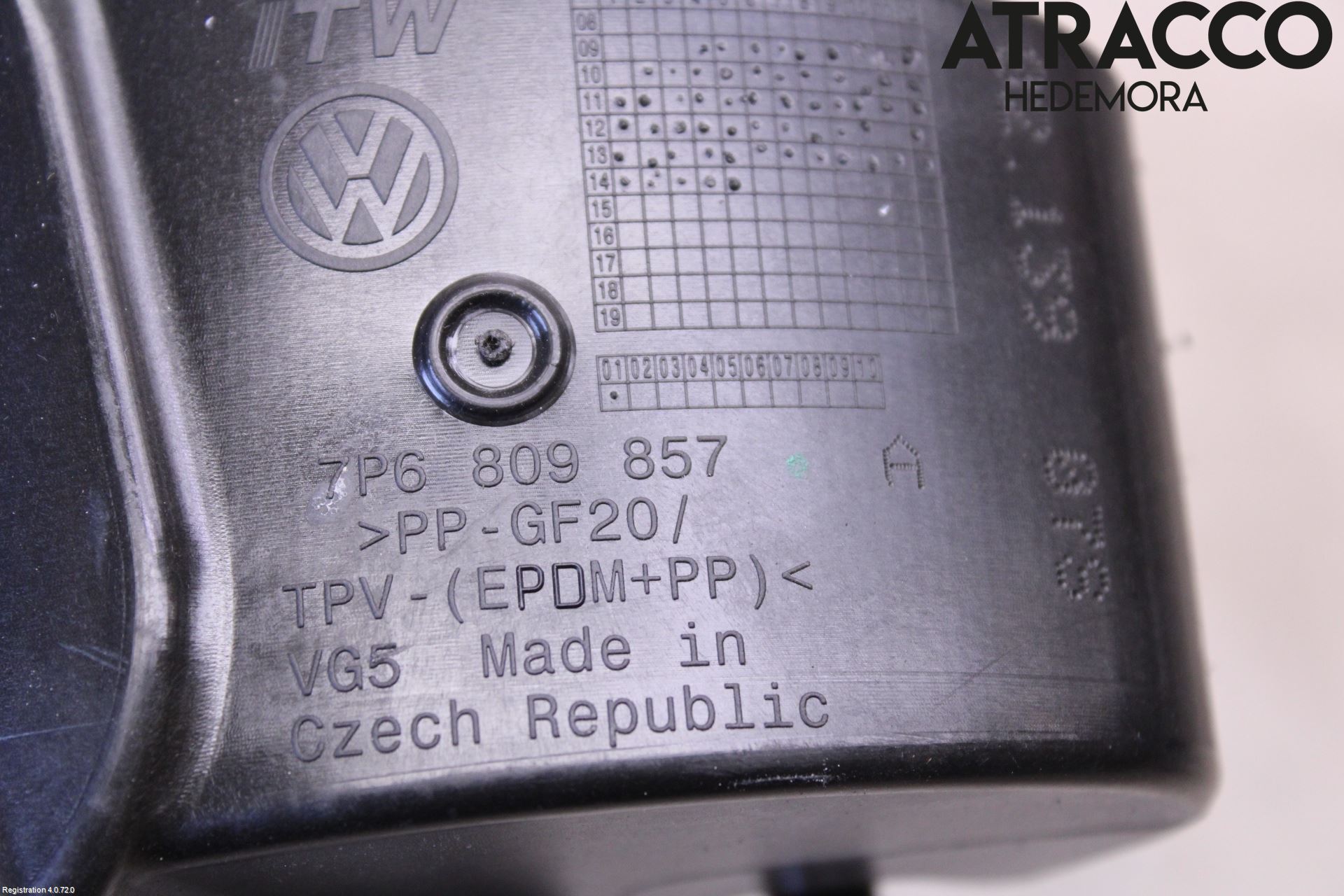 Volkswagen VW TOUAREG 7P 11-18 Tanklucka