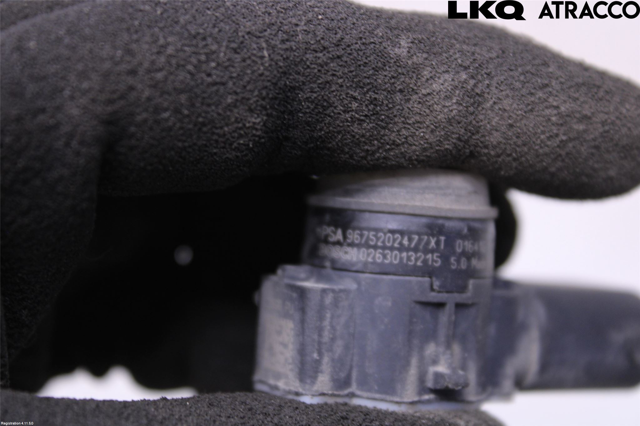 Toyota PROACE II 16- Parkeringshjälp Frontsensor