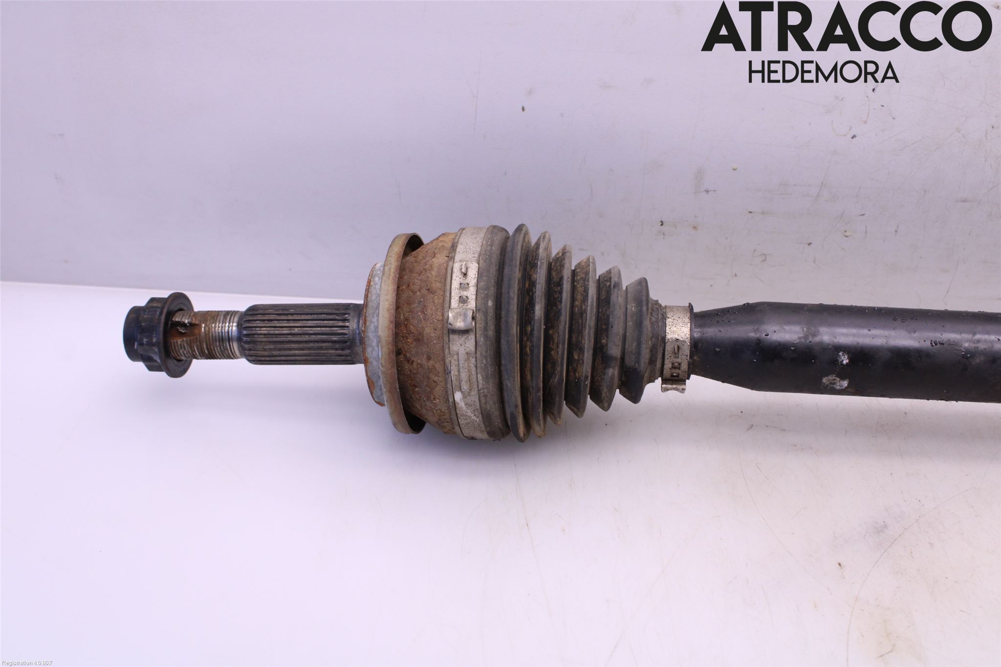 Toyota AVENSIS 16-18 Drivaxel Fram Höger