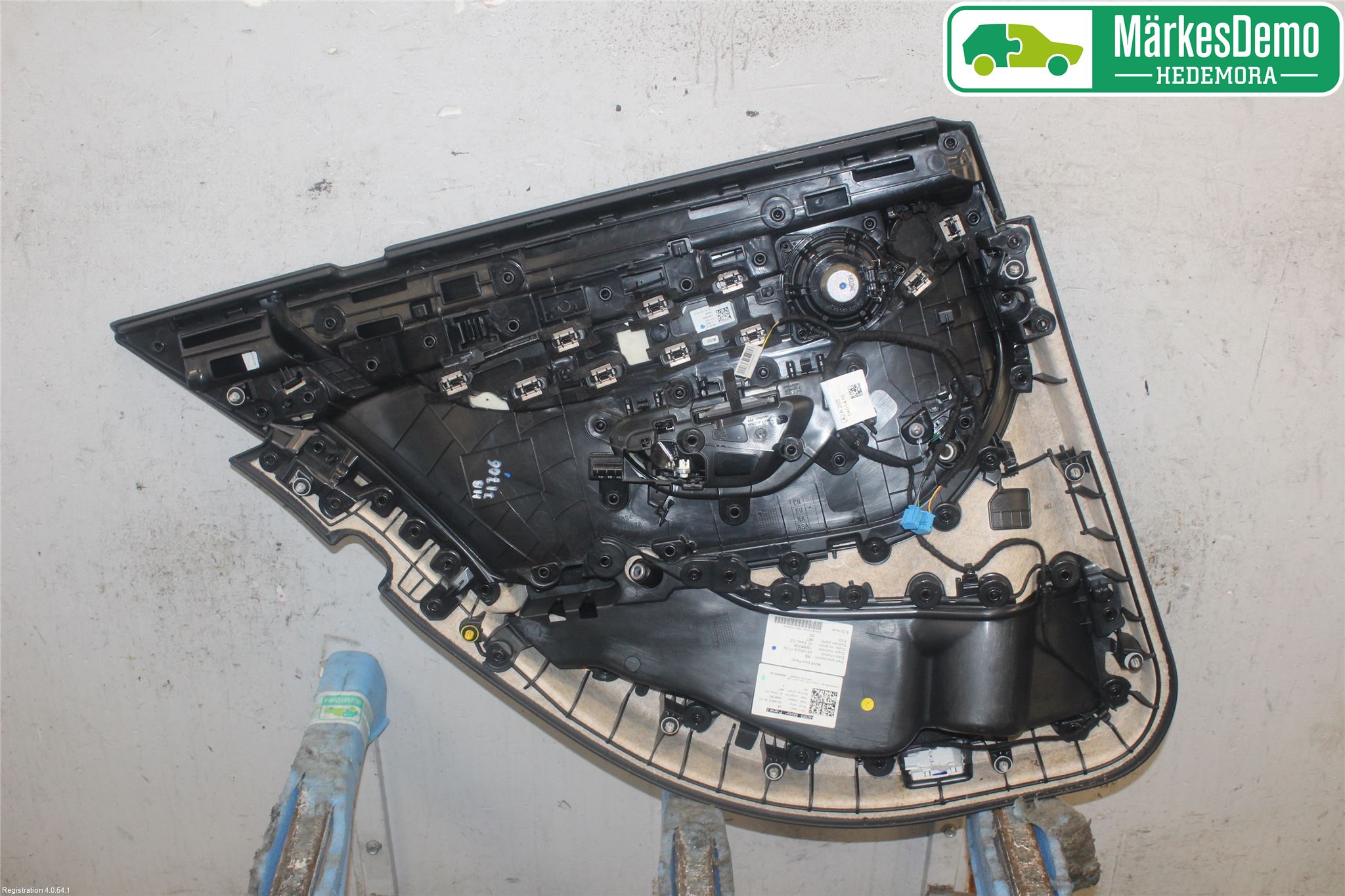 Mercedes-Benz MB C-KLASS (W205) 14-21 Inredning Sidoklädsel