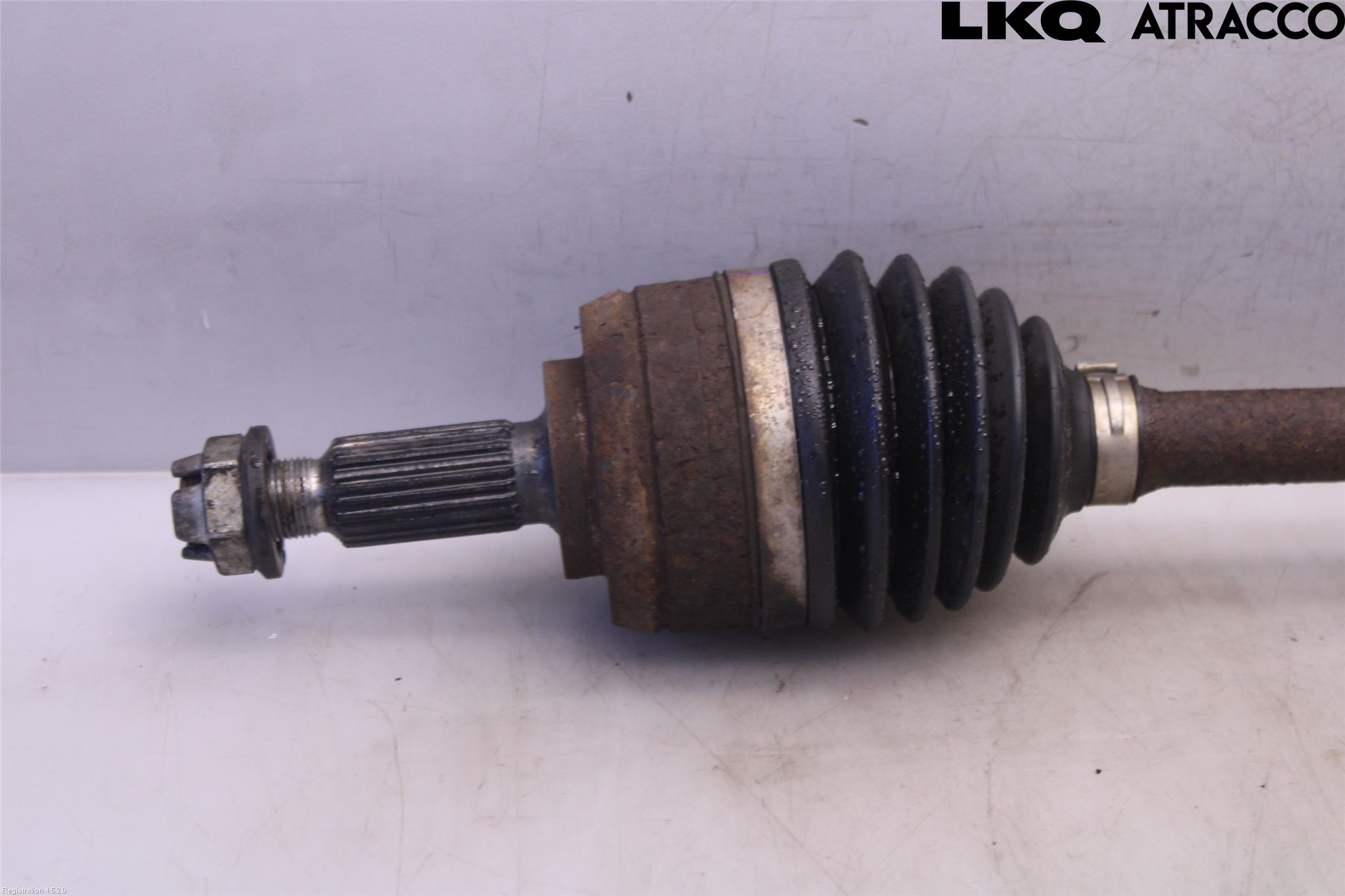 Dacia DUSTER 18-24 Drivaxel Fram Vänster