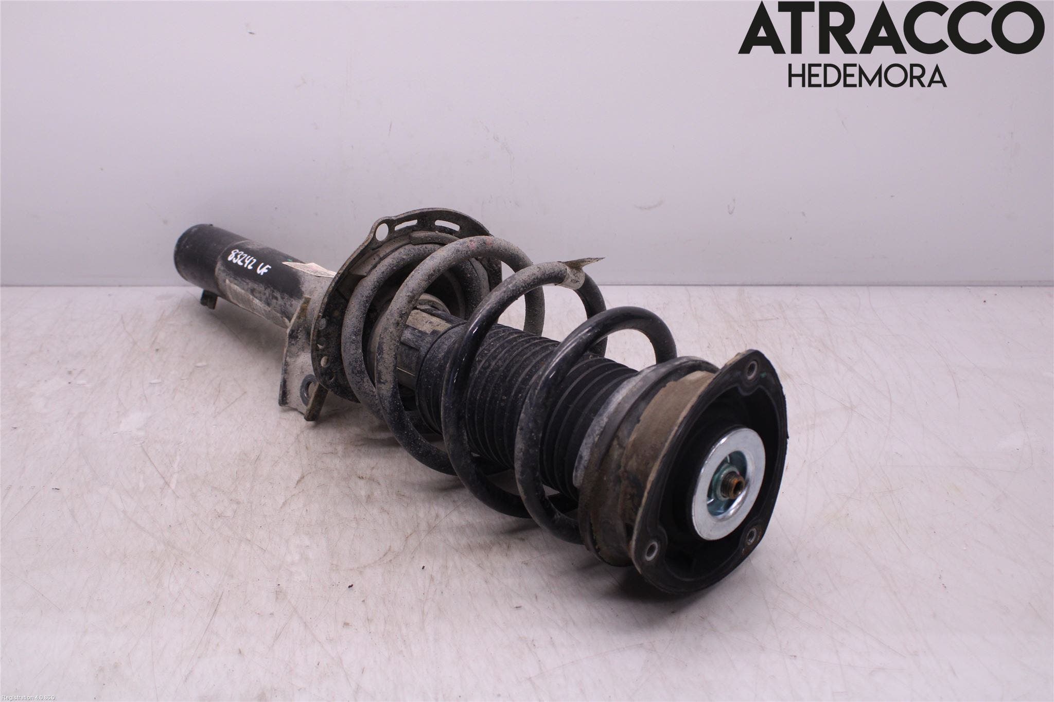 Volkswagen VW TIGUAN ALLSPACE 18- Fjäderben Fram Vänster