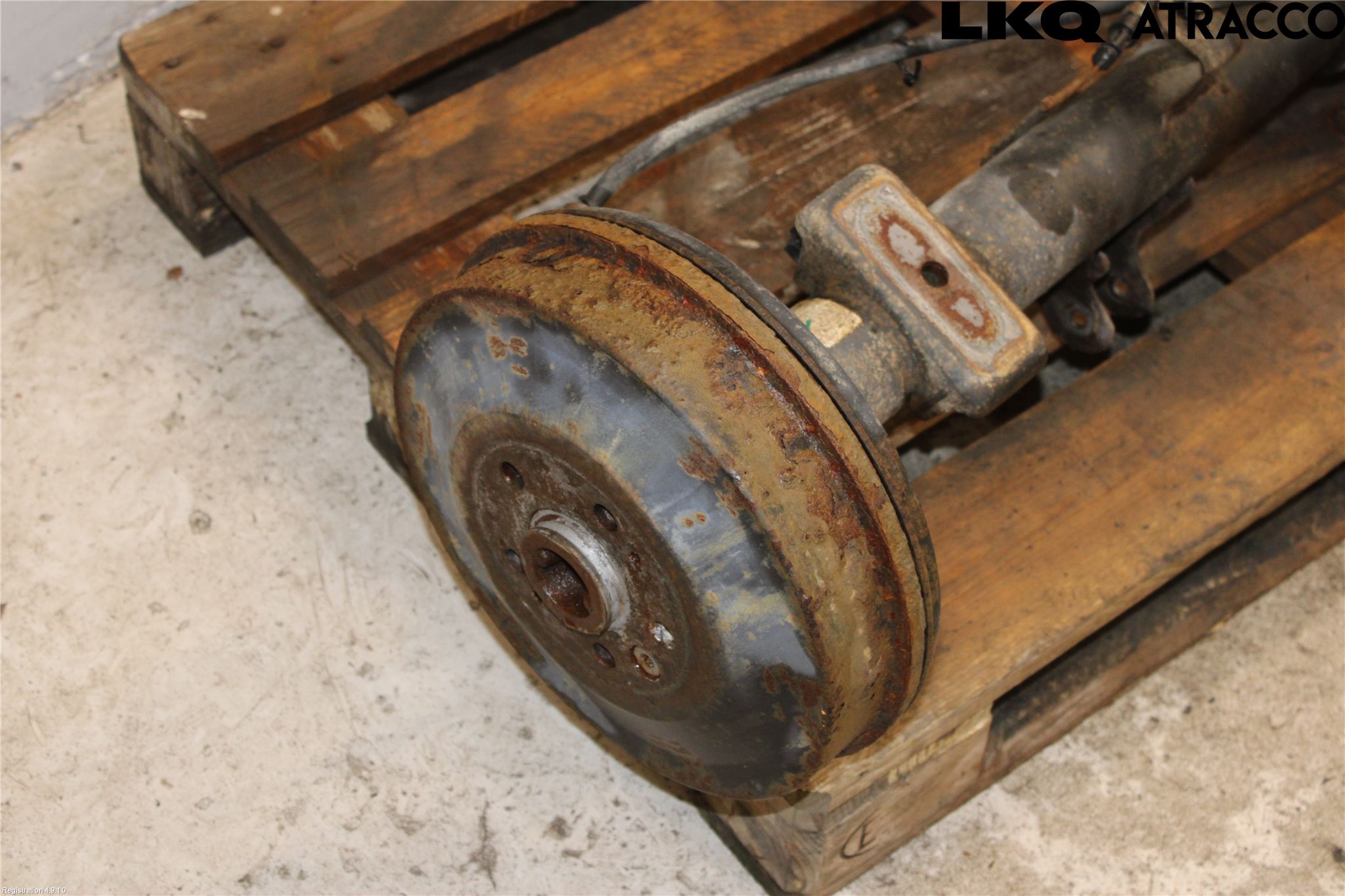 Volkswagen VW AMAROK 2H 10-22 Bakaxelbalk