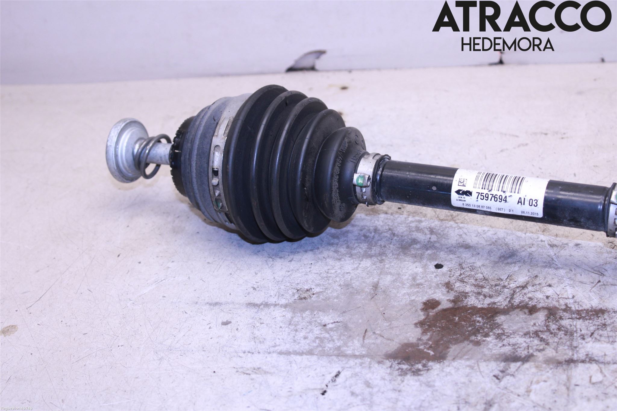 BMW 1 F20/F21 11-19 Drivaxel Fram Höger
