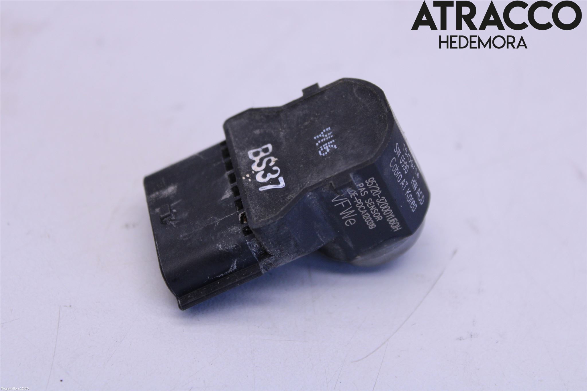 Hyundai i40 08-15 Parkeringshjälp Frontsensor